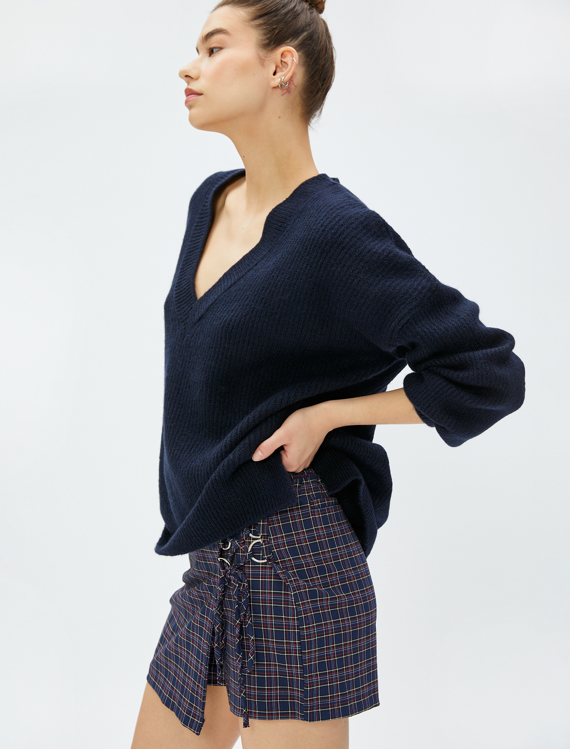   V Yaka Triko Kazak Örgü Ribanalı Uzun Kollu