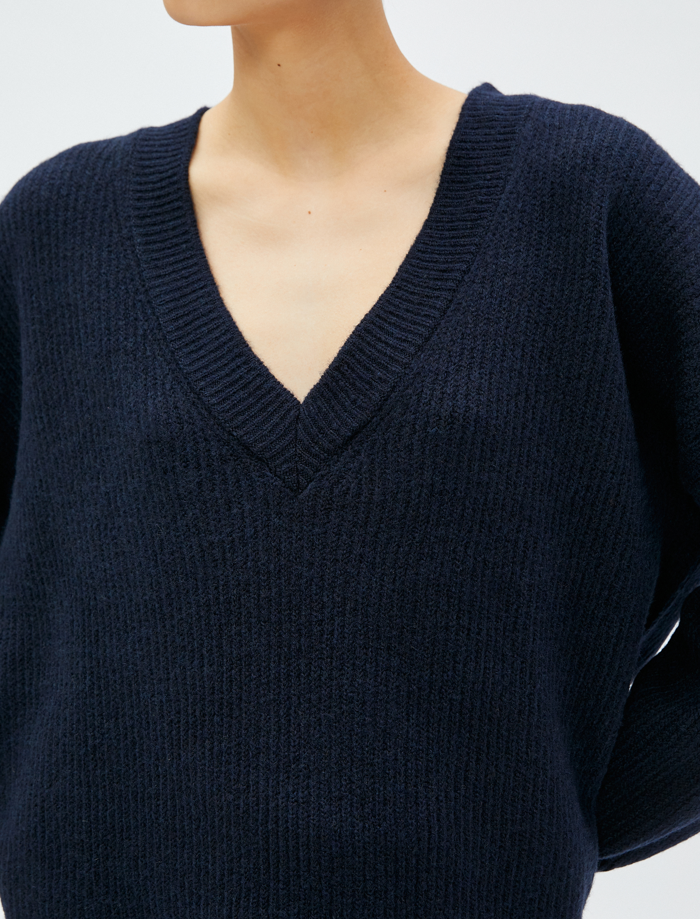   V Yaka Triko Kazak Örgü Ribanalı Uzun Kollu