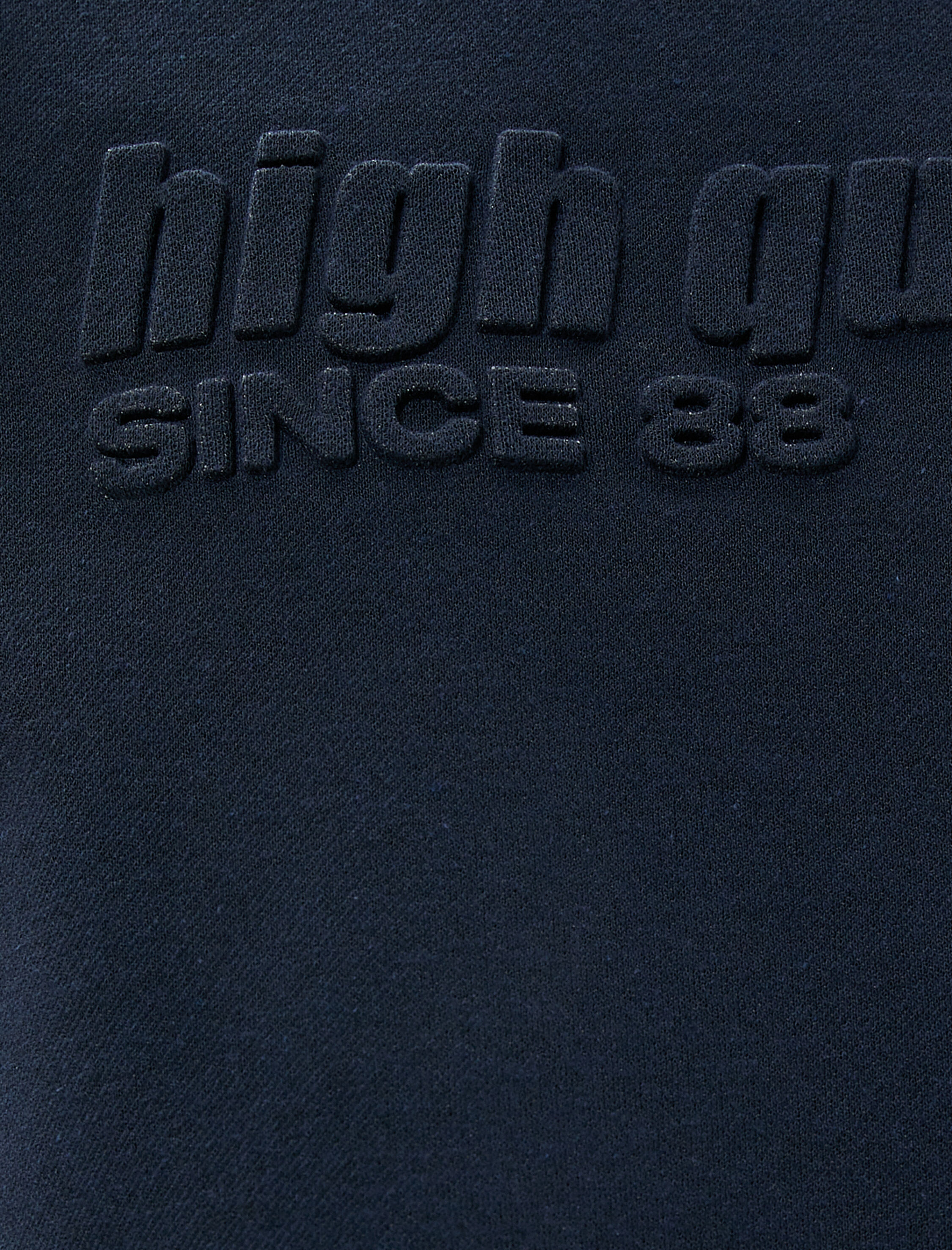   Slogan İşlemeli Kazak Kabartma Dokulu Bisiklet Yaka