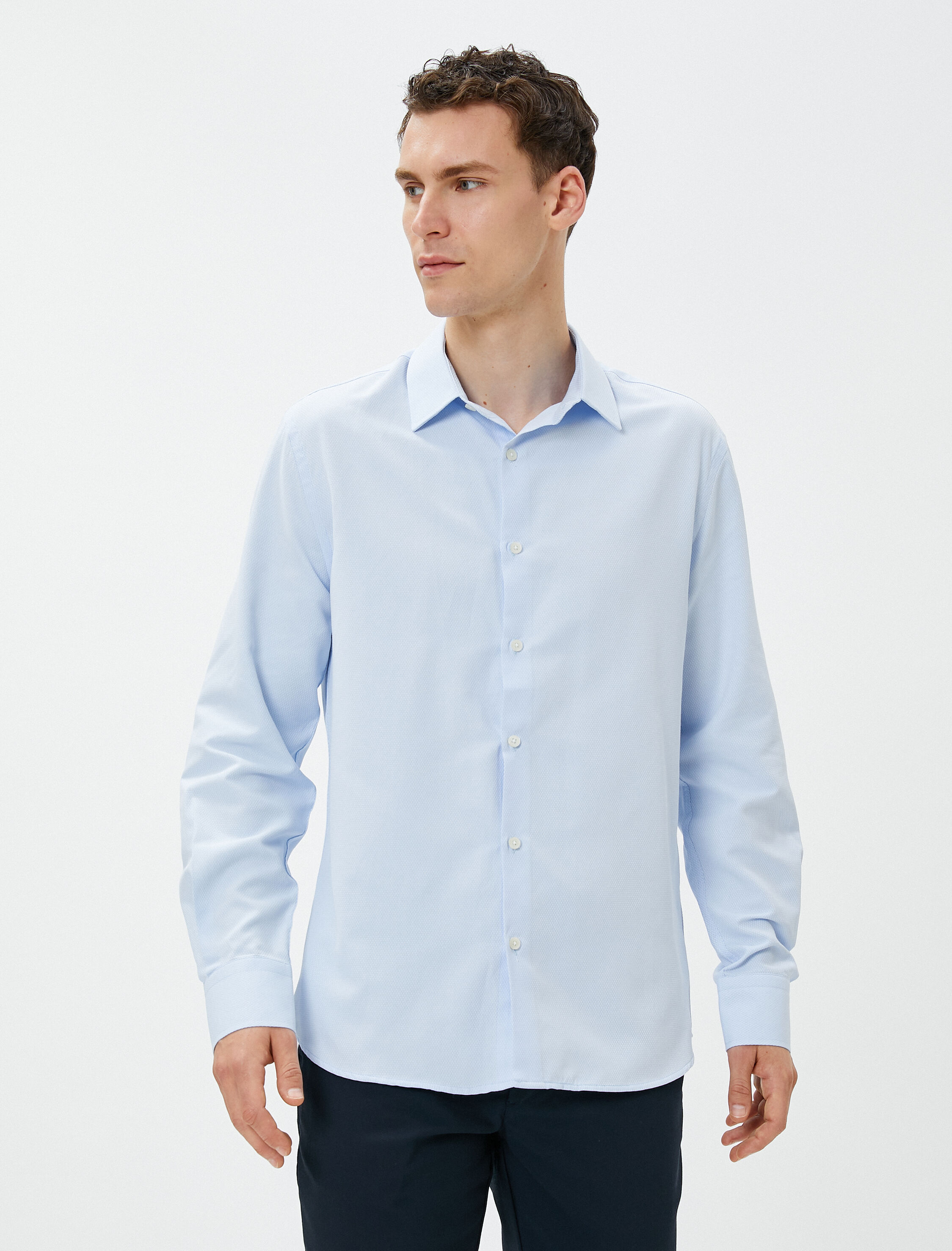   Basic Gömlek Klasik Yaka Uzun Kollu Düğmeli Non Iron