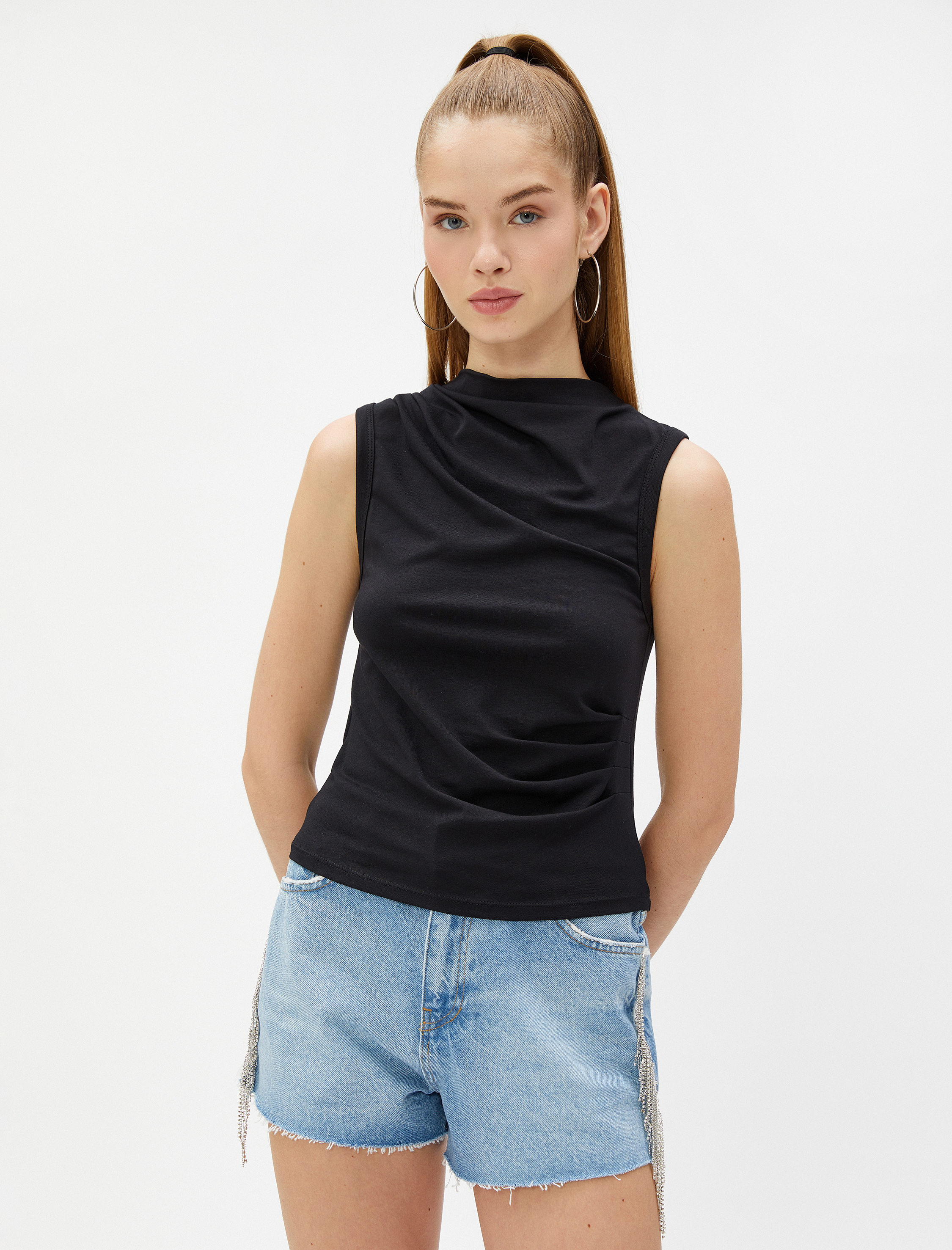   Drapeli Atlet Dik Yaka Kolsuz Dar Kesim