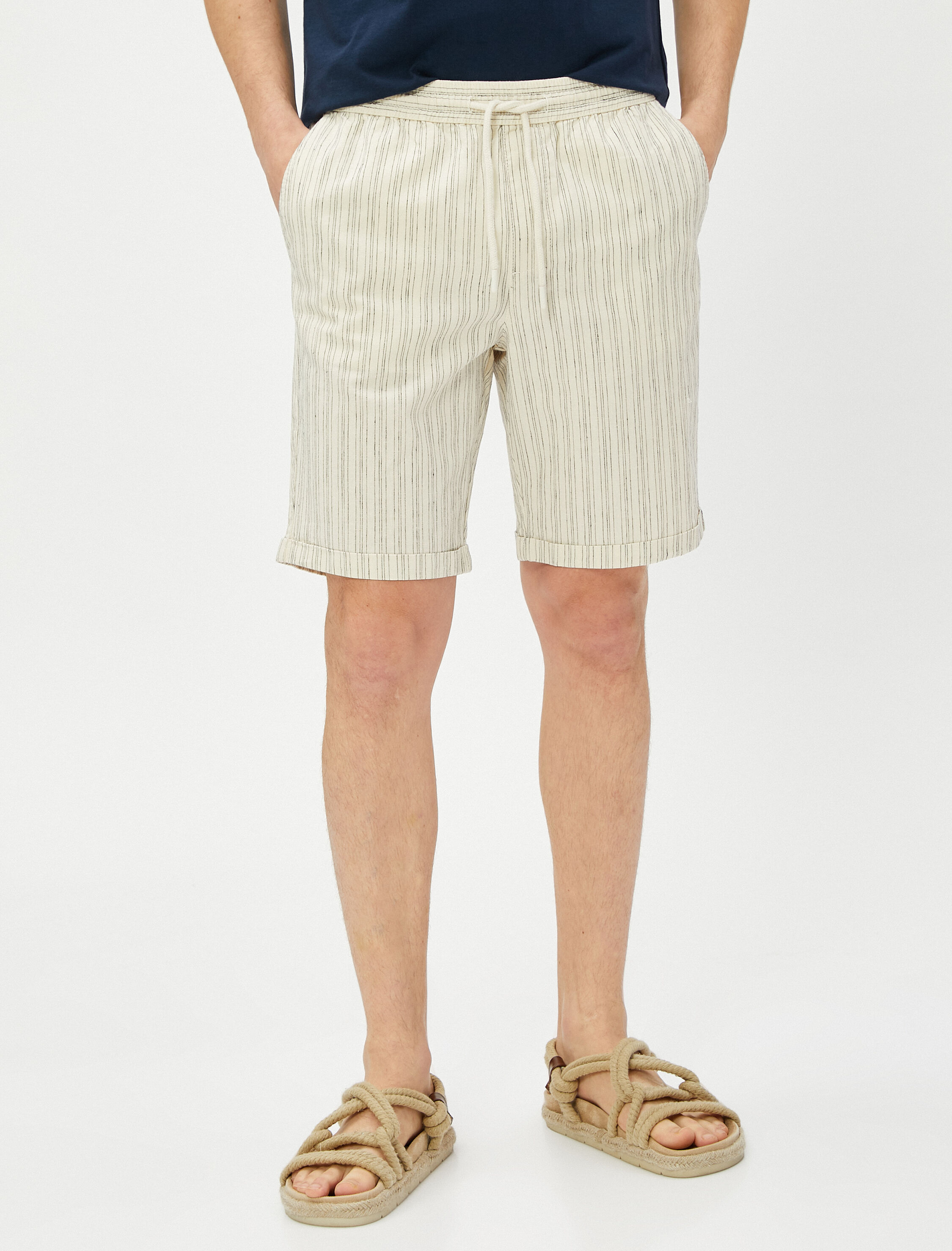   Keten Karışımlı Şort Beli Bağcıklı Cep Detaylı