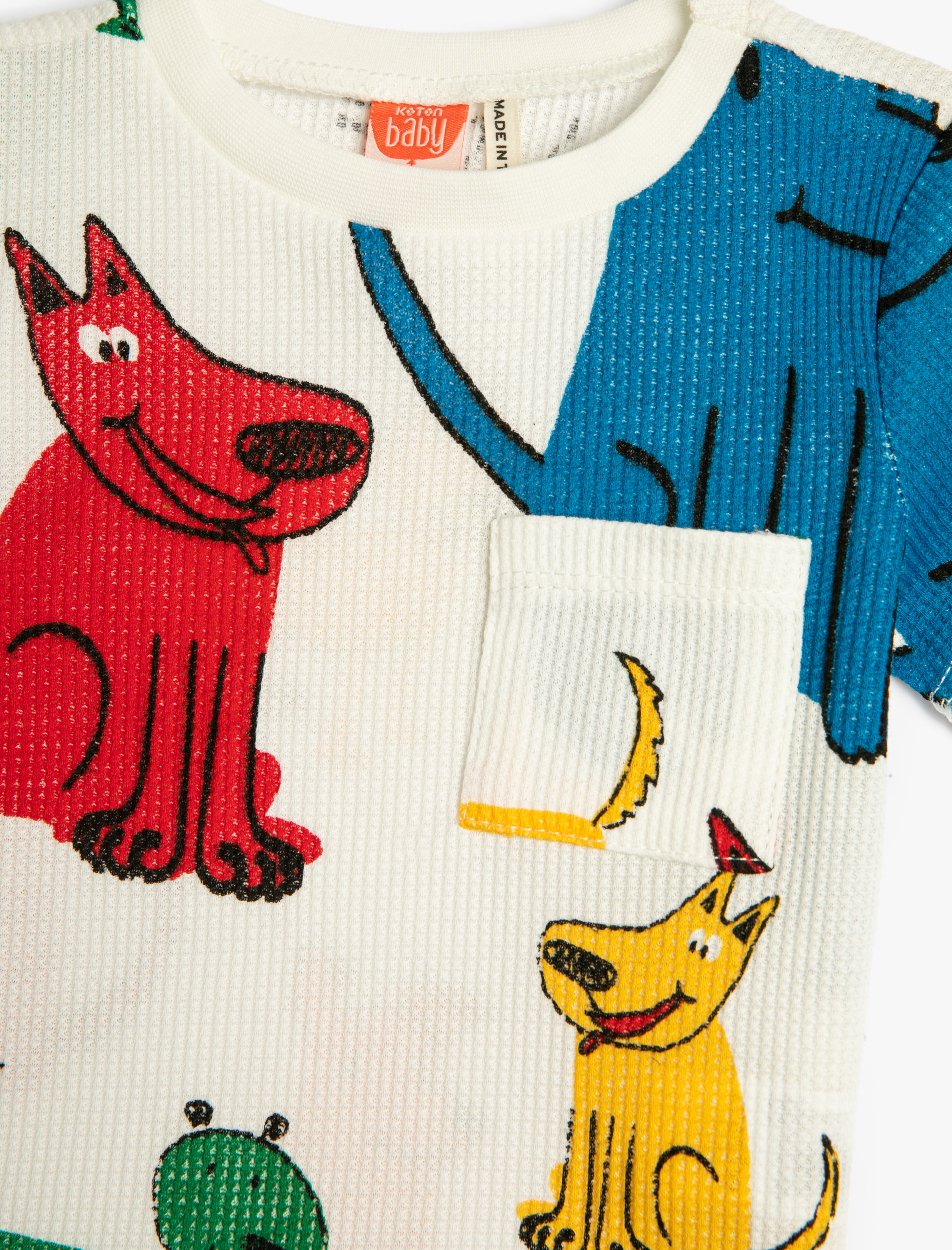  Erkek Bebek Tişört Bisiklet Yaka Kısa Kollu Köpek Baskılı Cepli Pamuklu