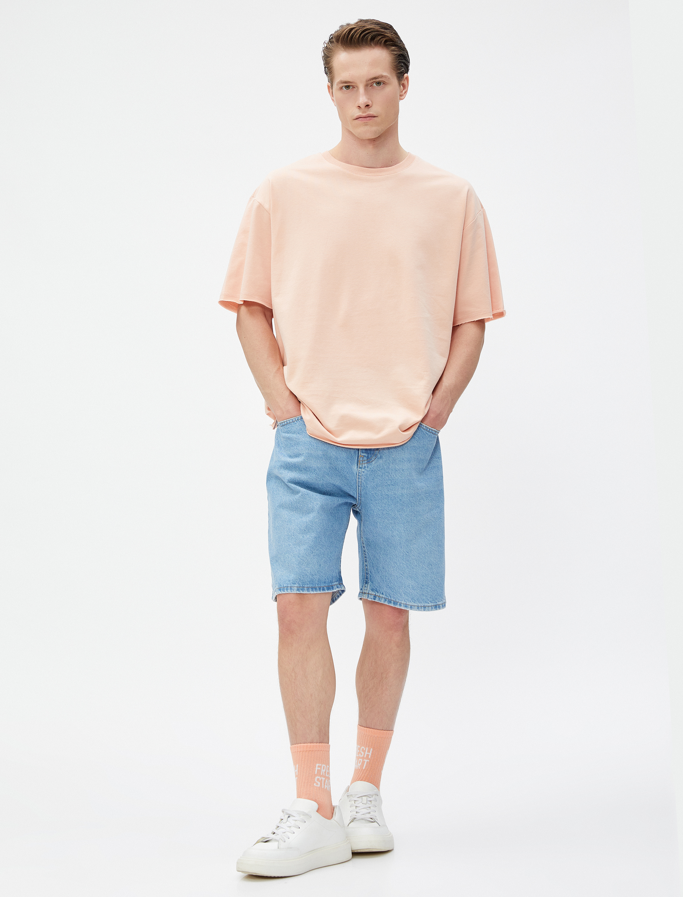   Basic Oversize Tişört Bisiklet Yaka Kısa Kollu