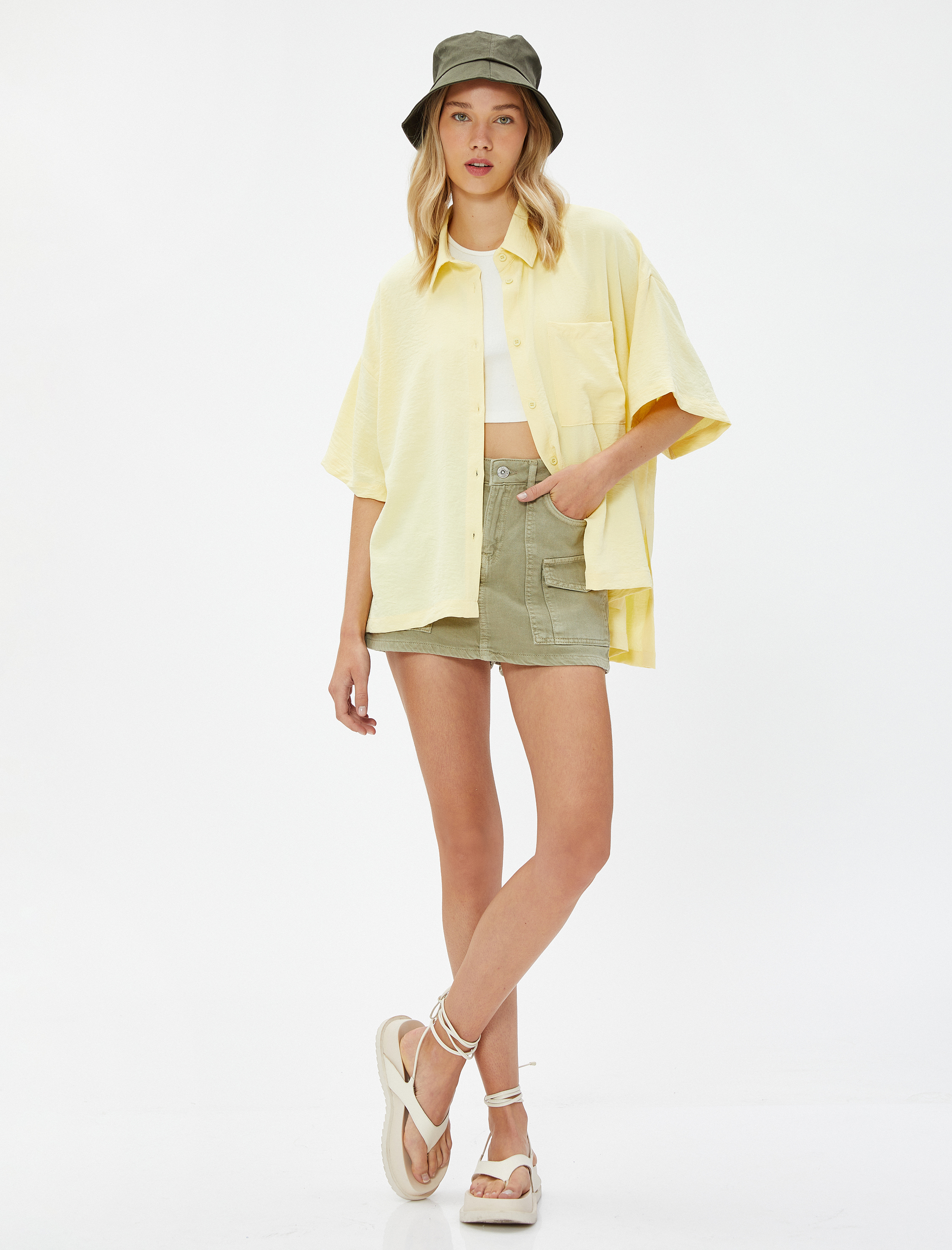   Oversize Gömlek Kısa Kollu Dokulu Cep Detaylı Düğmeli