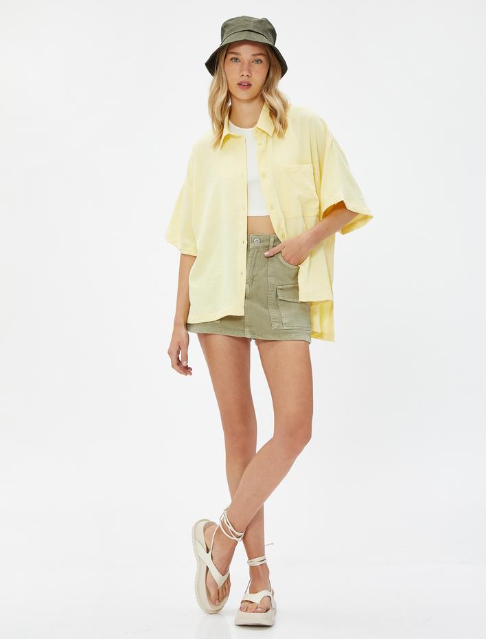  Oversize Gömlek Kısa Kollu Dokulu Cep Detaylı Düğmeli