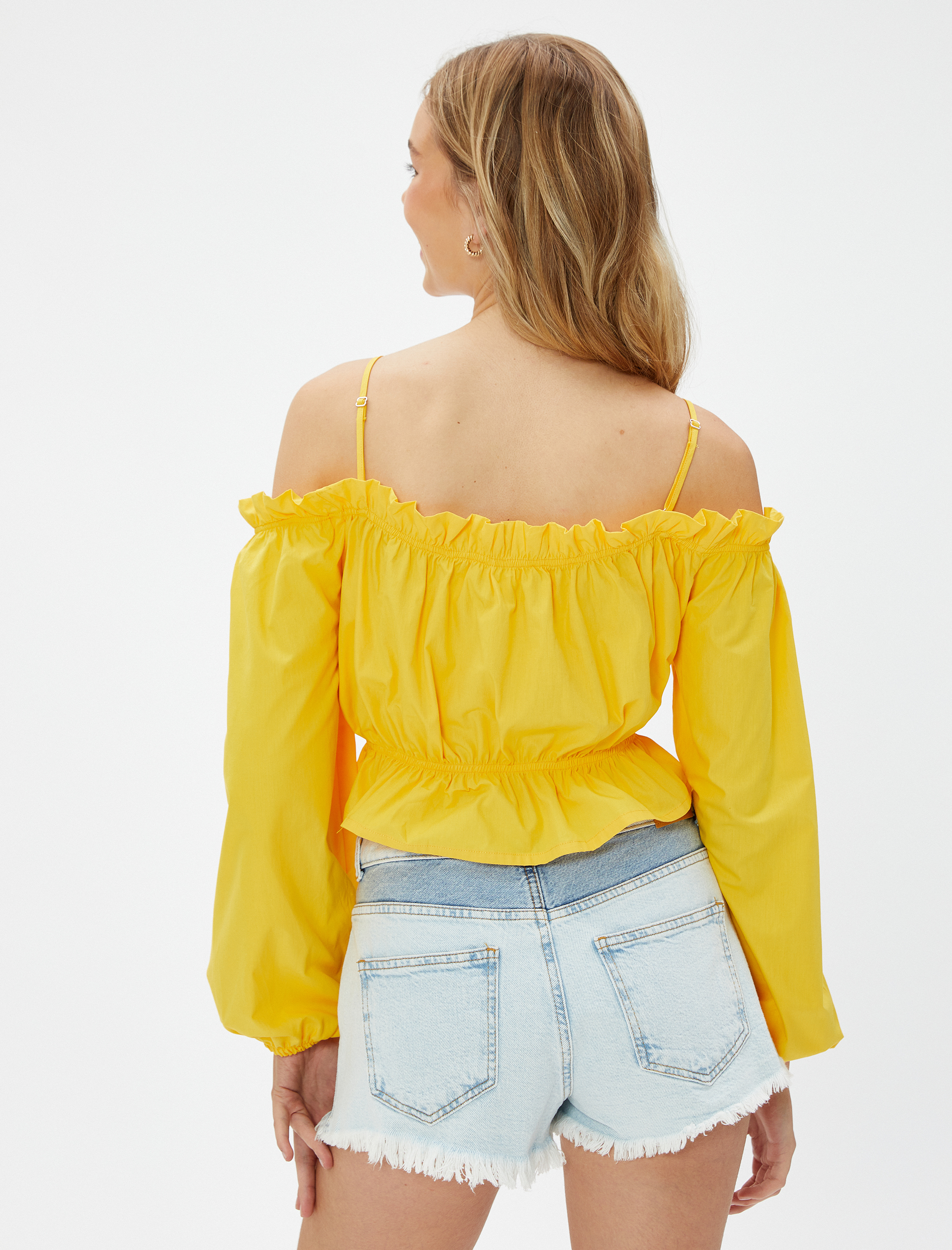   Madonna Yaka Bluz Crop Omzu Açık İnce Askılı Fırfırlı Büzgülü Pamuklu