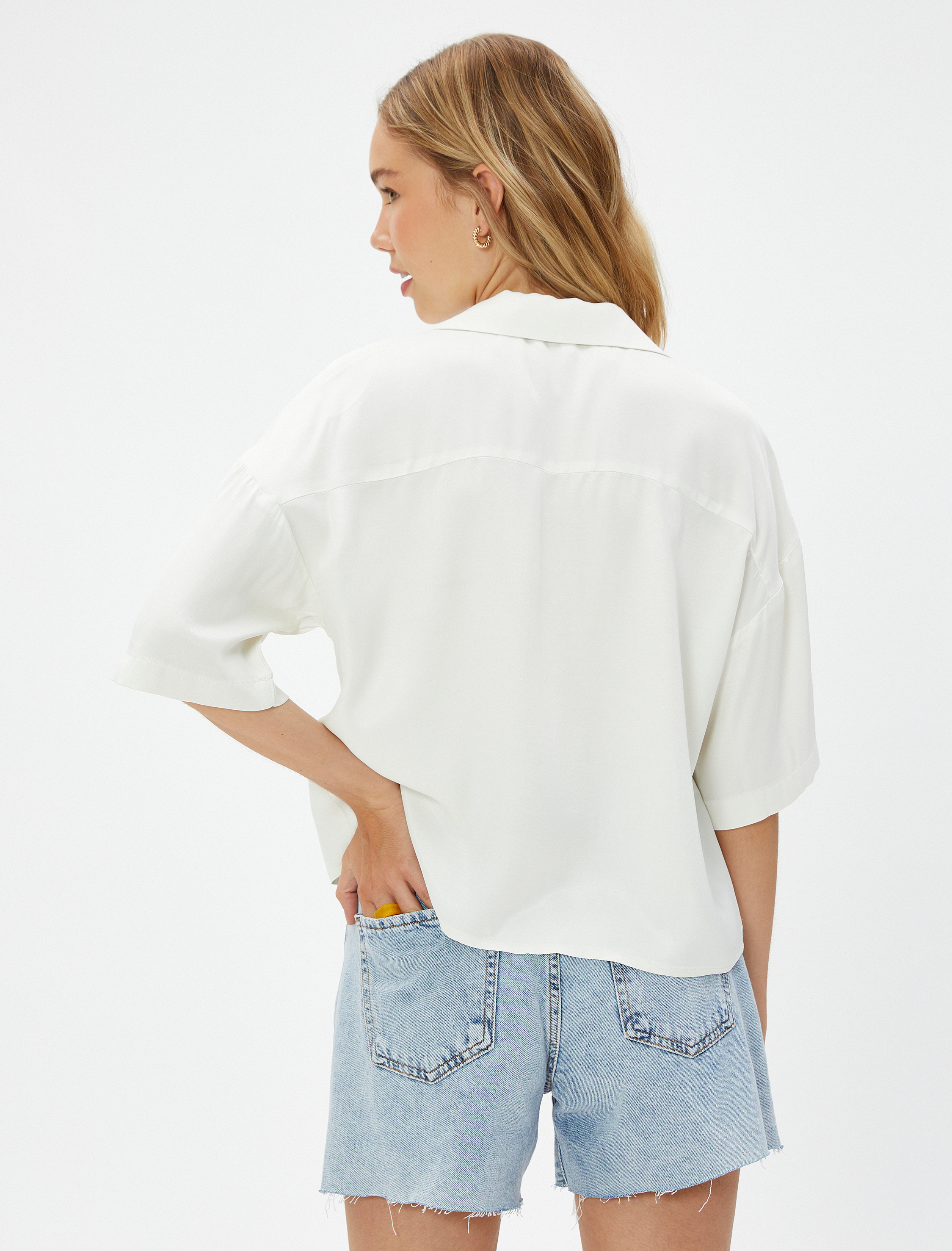   Saten Gömlek Viskon Kısa Kollu Düğmeli