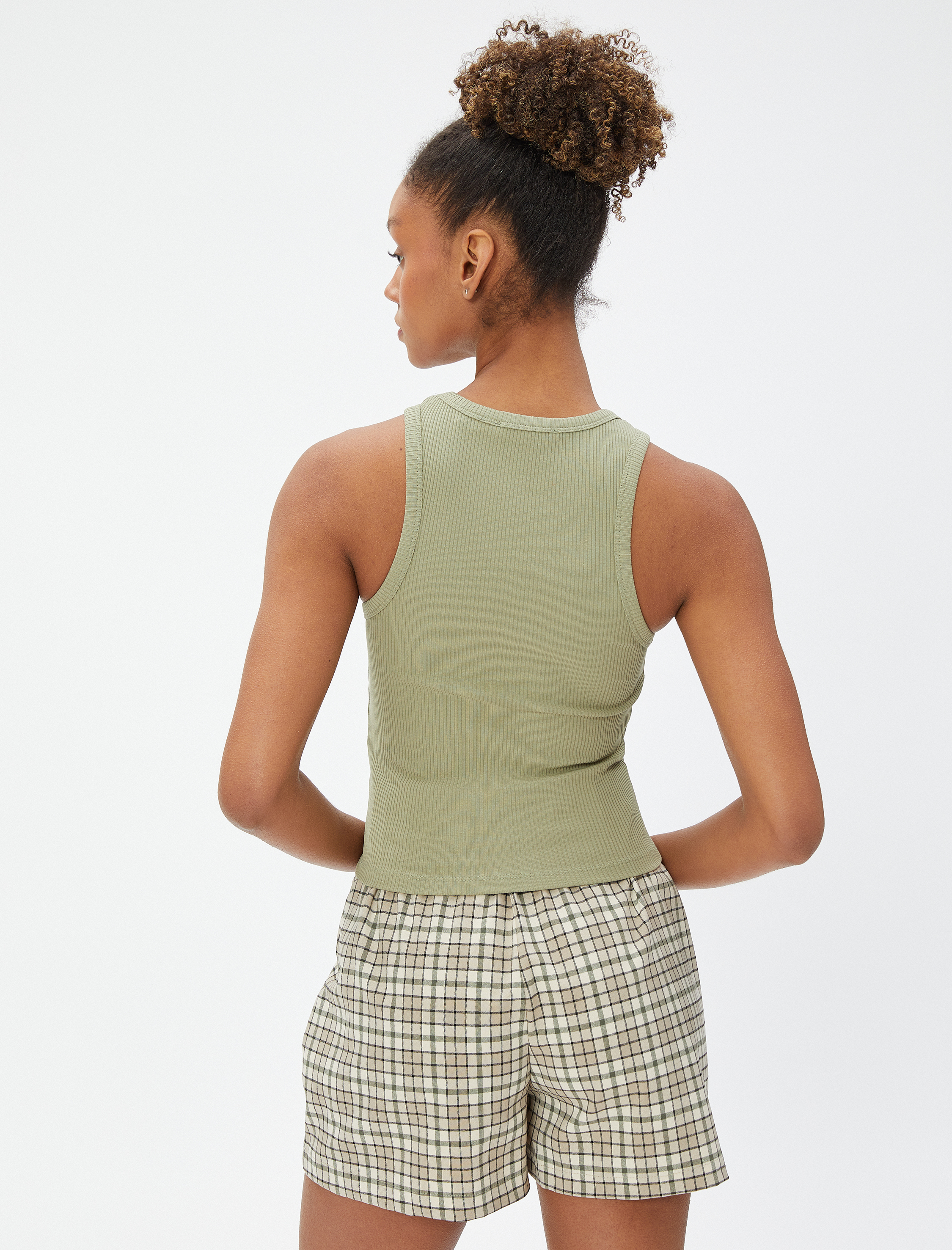   Halter Yaka Fitilli Atlet Basic Biye Detaylı Pamuklu