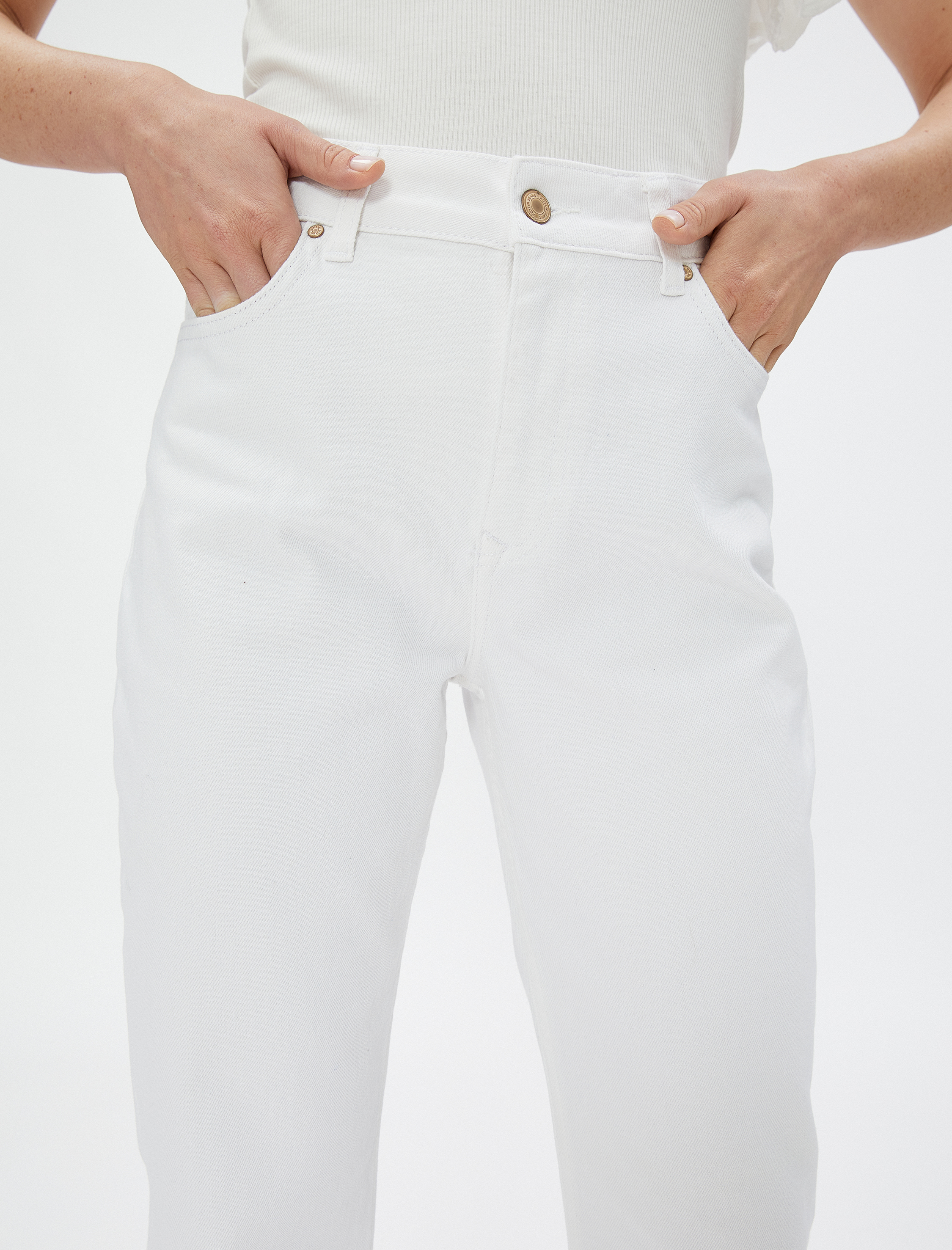   Tuba Ünsal X Koton - Düz Paça Yüksek Bel Kot Pantolon