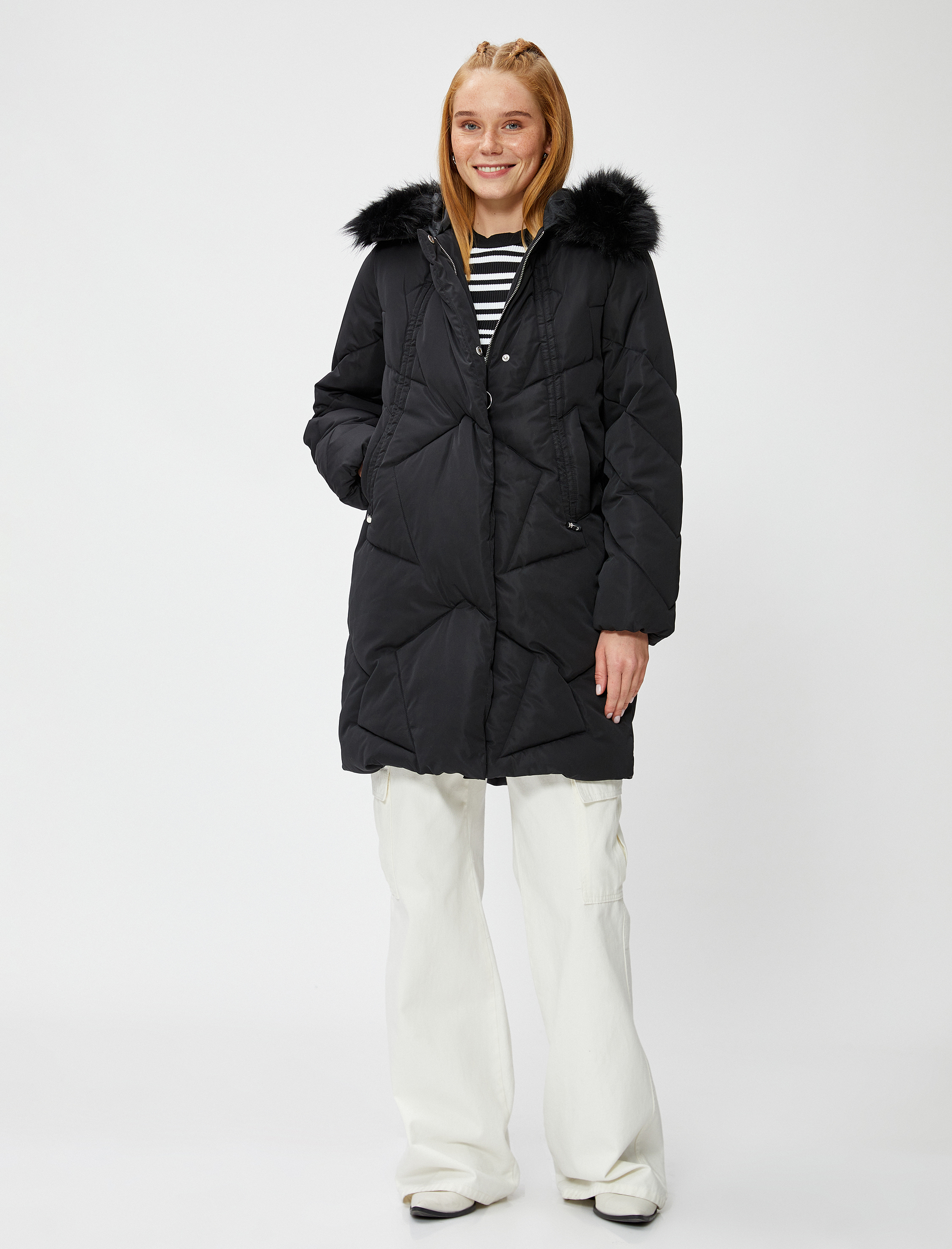   Şişme Mont Cepli Fermuarlı Kapüşonlu Peluş Detaylı