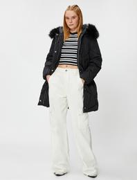 Şişme Mont Cepli Fermuarlı Kapüşonlu Peluş Detaylı