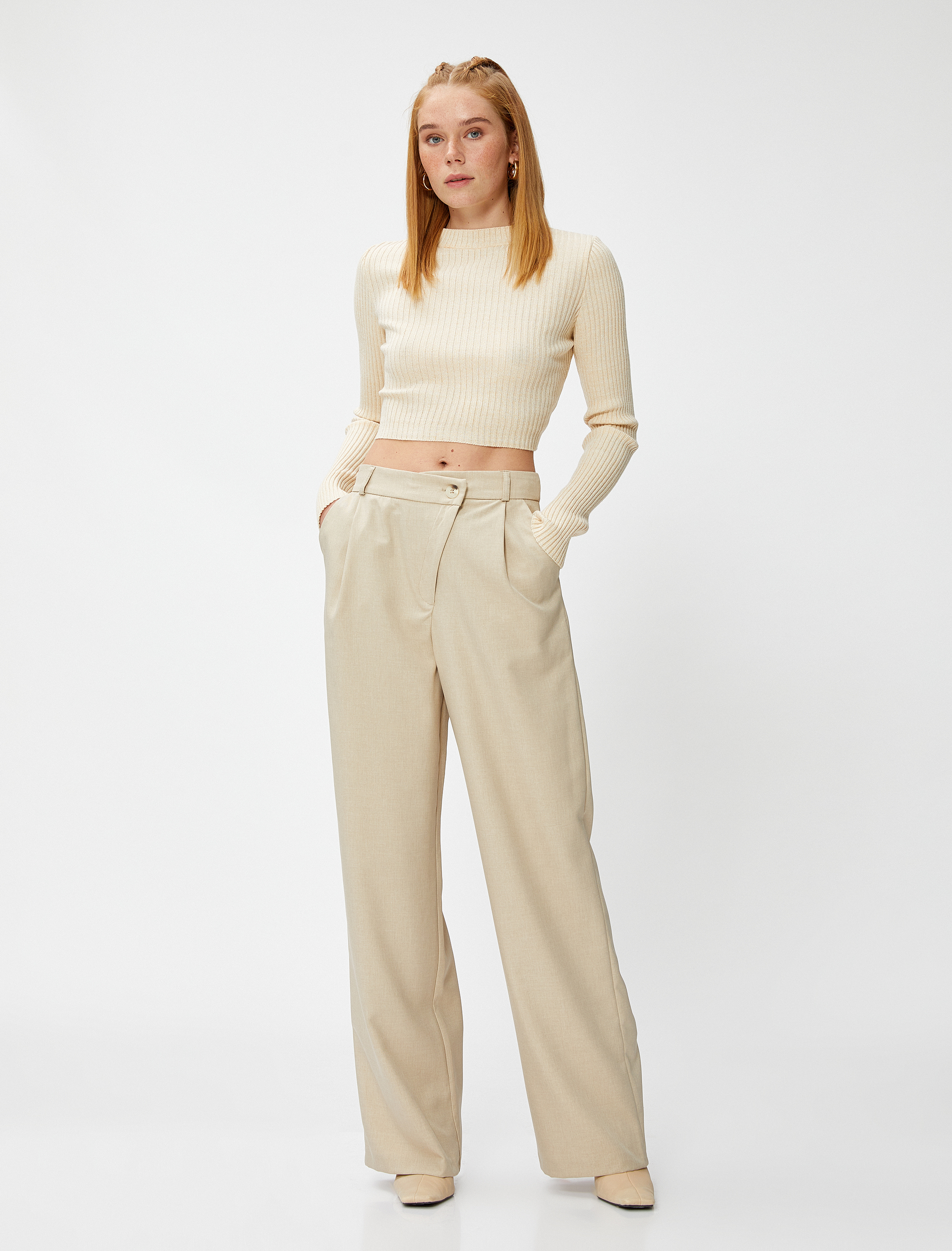   Bol Paça Pantolon Bel Detaylı