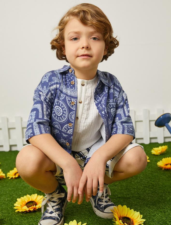 Erkek Çocuk Gömlek Kısa Kollu Tek Cep Detaylı Şal Desenli