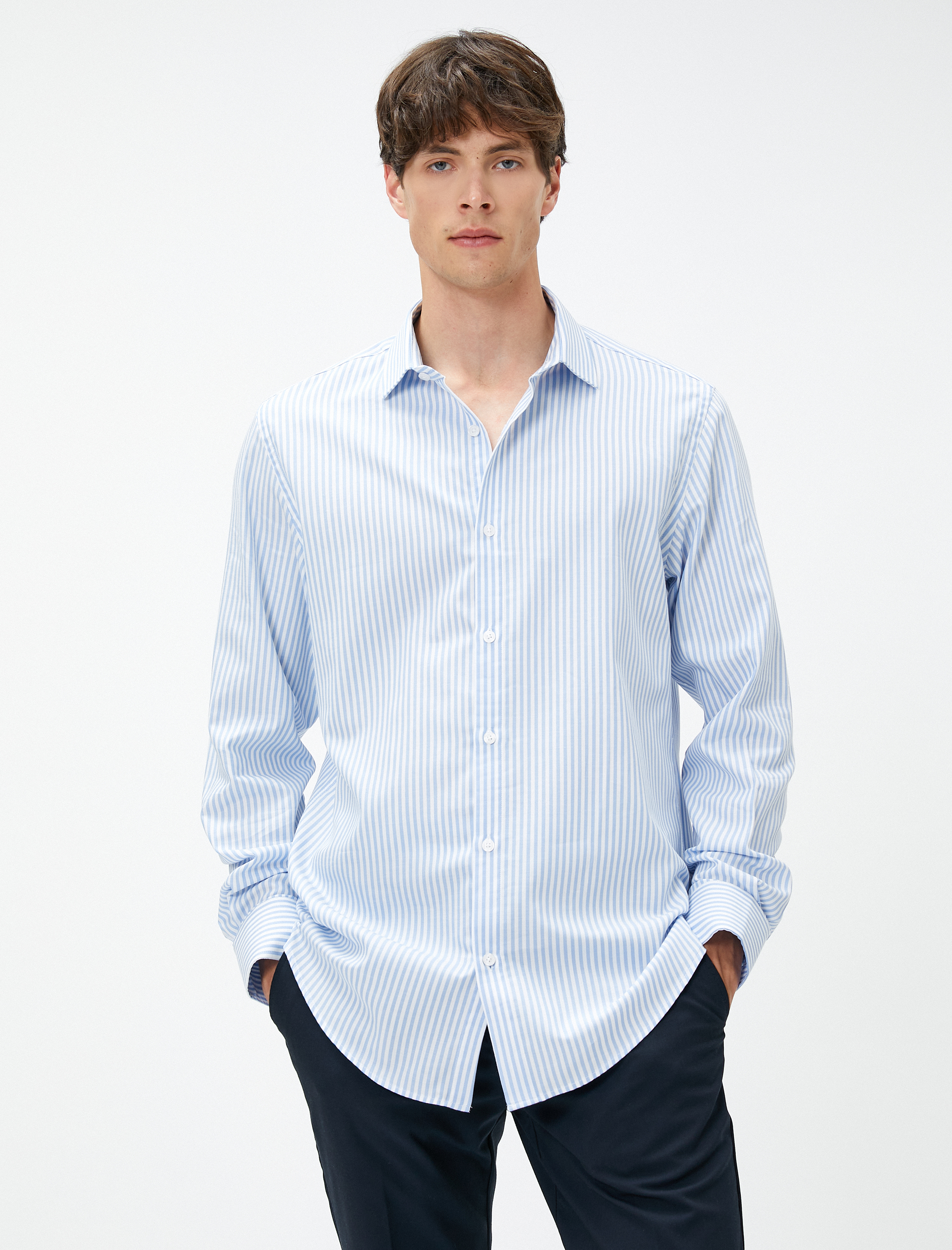   Basic Gömlek Klasik Manşet Yaka Uzun Kollu Düğmeli Non Iron