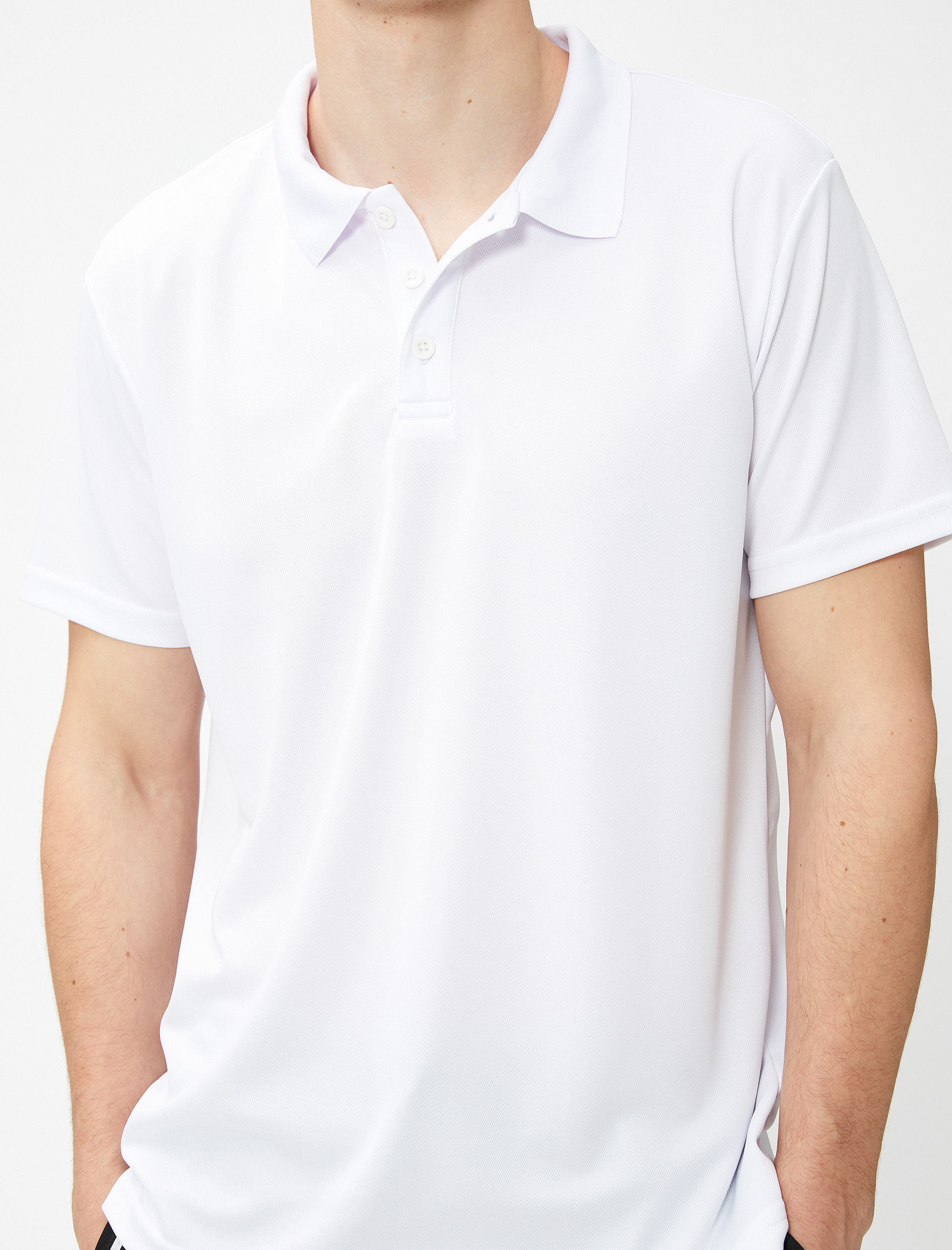   Basic Spor Tişört Polo Yaka Düğmeli Kısa Kollu