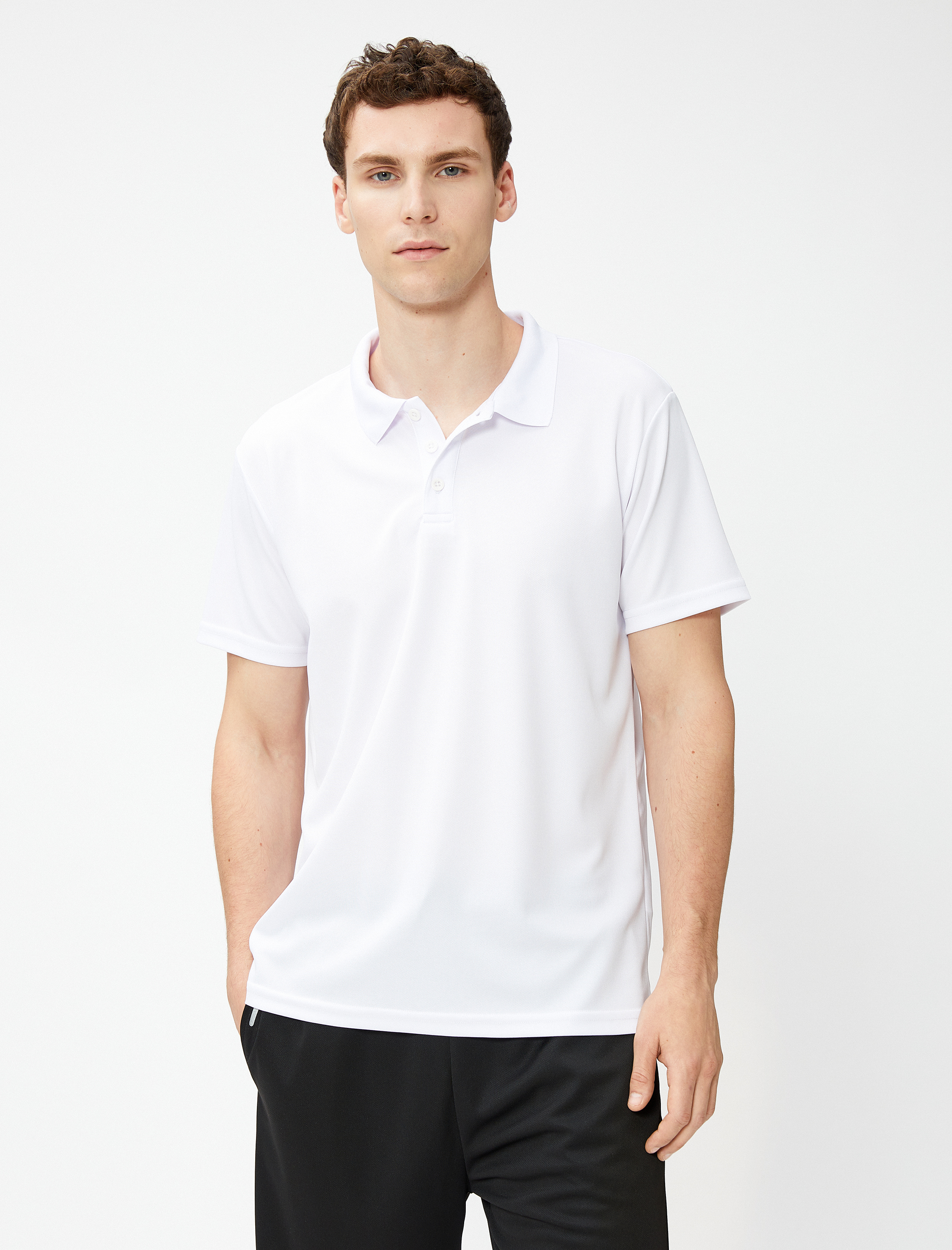   Basic Spor Tişört Polo Yaka Düğmeli Kısa Kollu