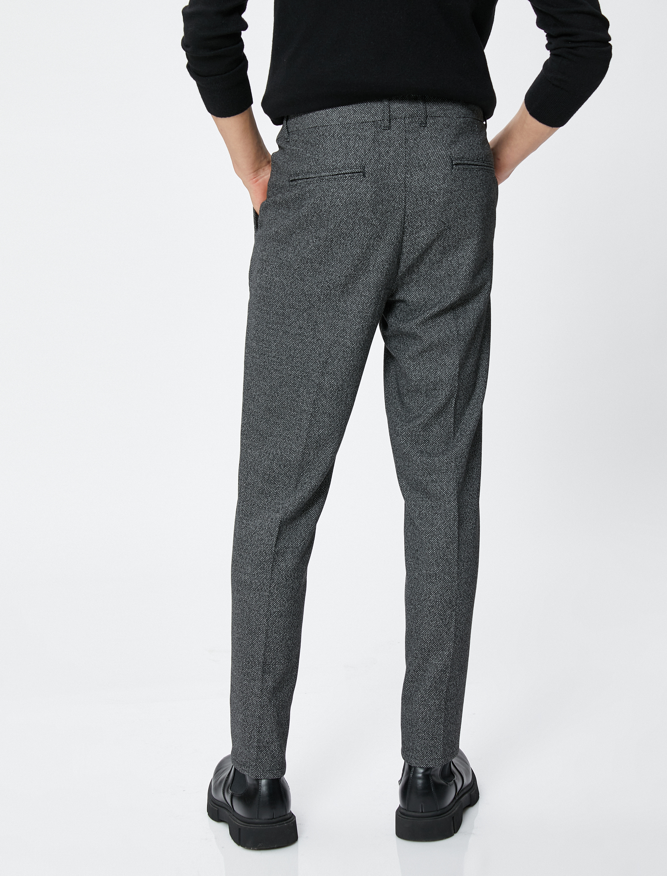   Kırçıllı Dokuma Pantolon Cep Detaylı Düğmeli