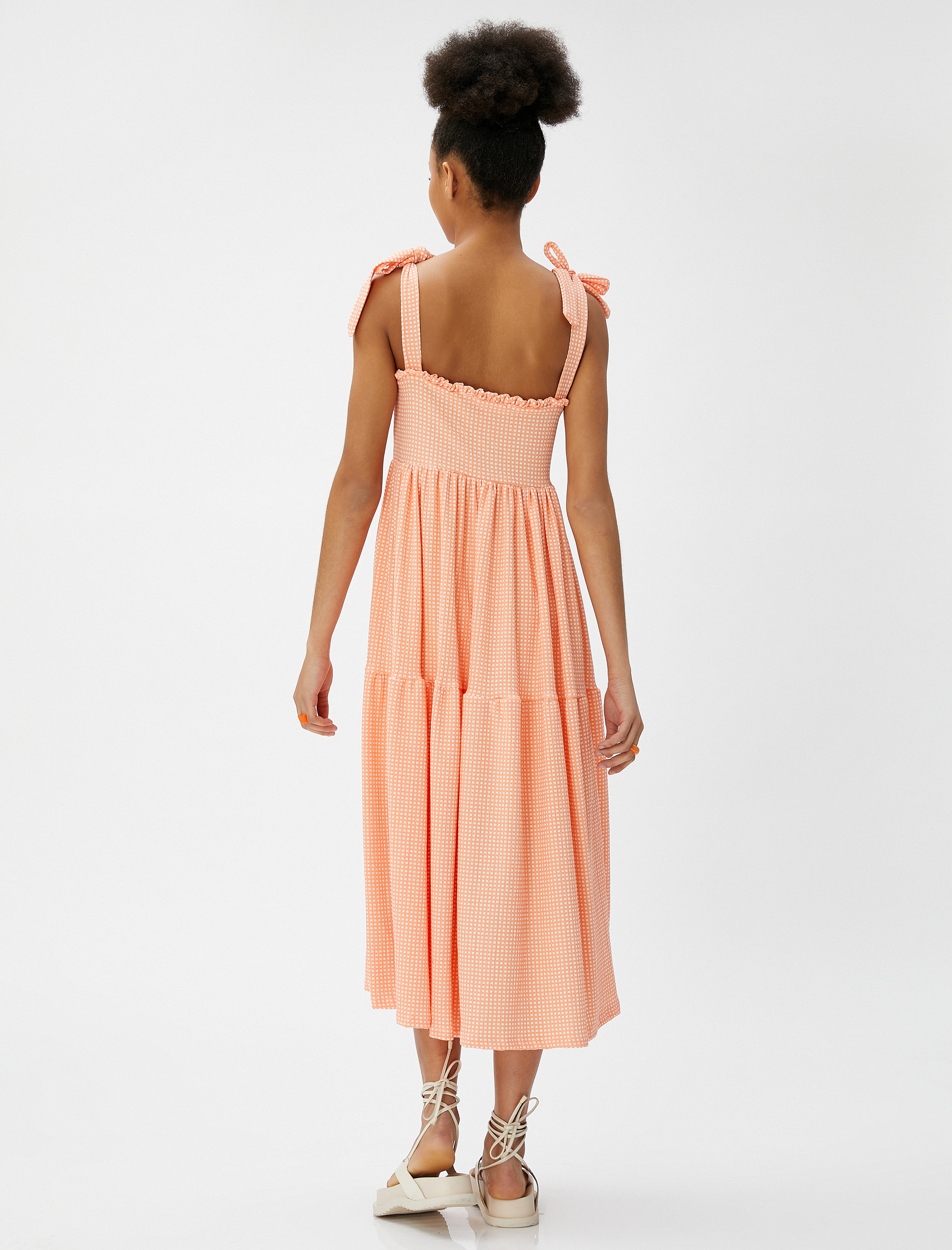   Midi Elbise Kare Yaka Volanlı Bağlama Detaylı Fiyonk Detaylı Bürümcük