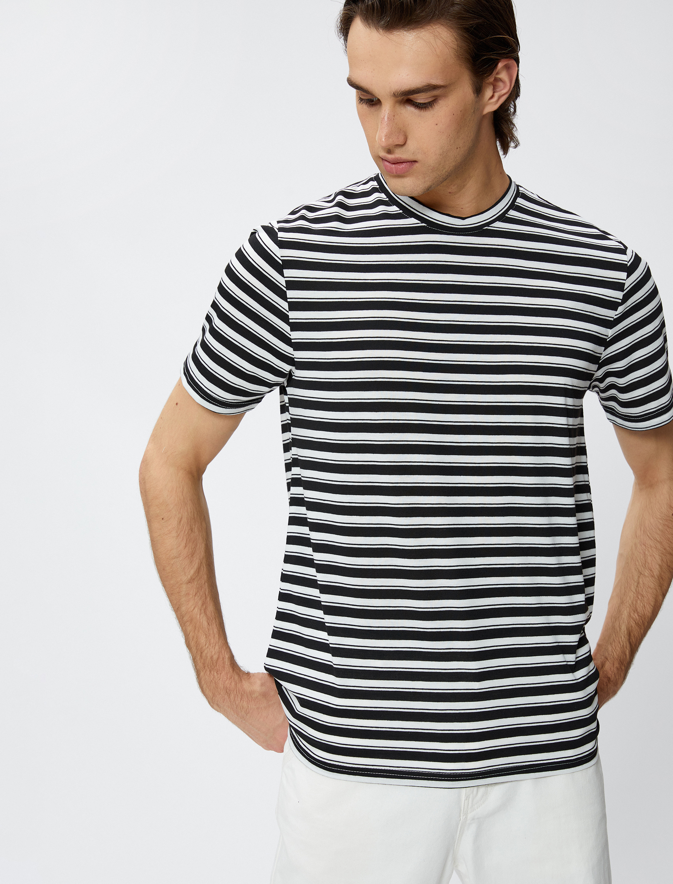   Basic Çizgili Tişört Bisiklet Yaka Kısa Kollu Viskon Karışımlı