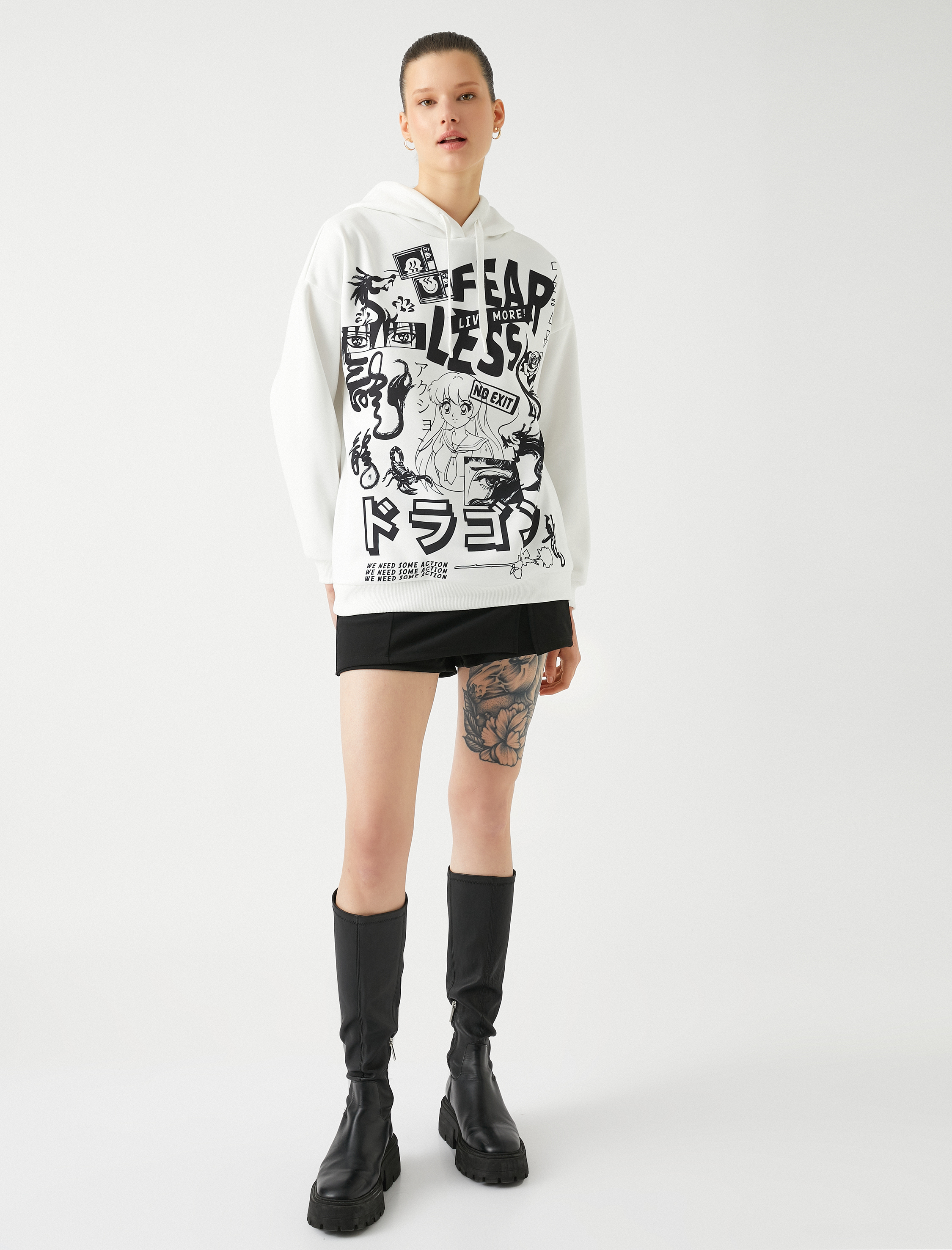   Oversize Anime Sweatshirt Kapüşonlu Sırt Baskılı