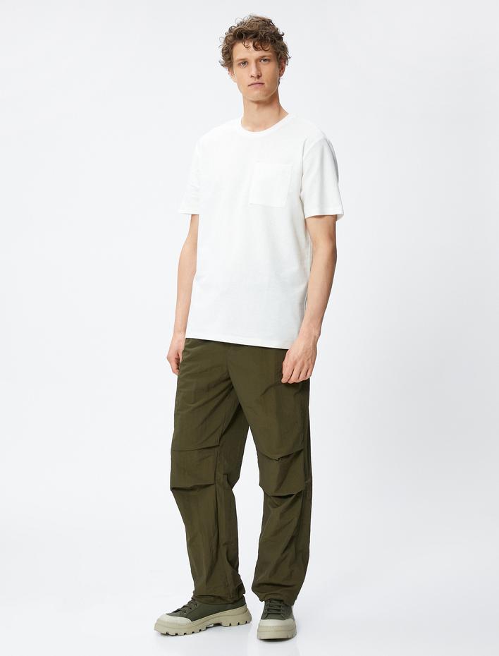  Basic Tişört Cep Detaylı Bisiklet Yaka Kısa Kollu Pamuklu