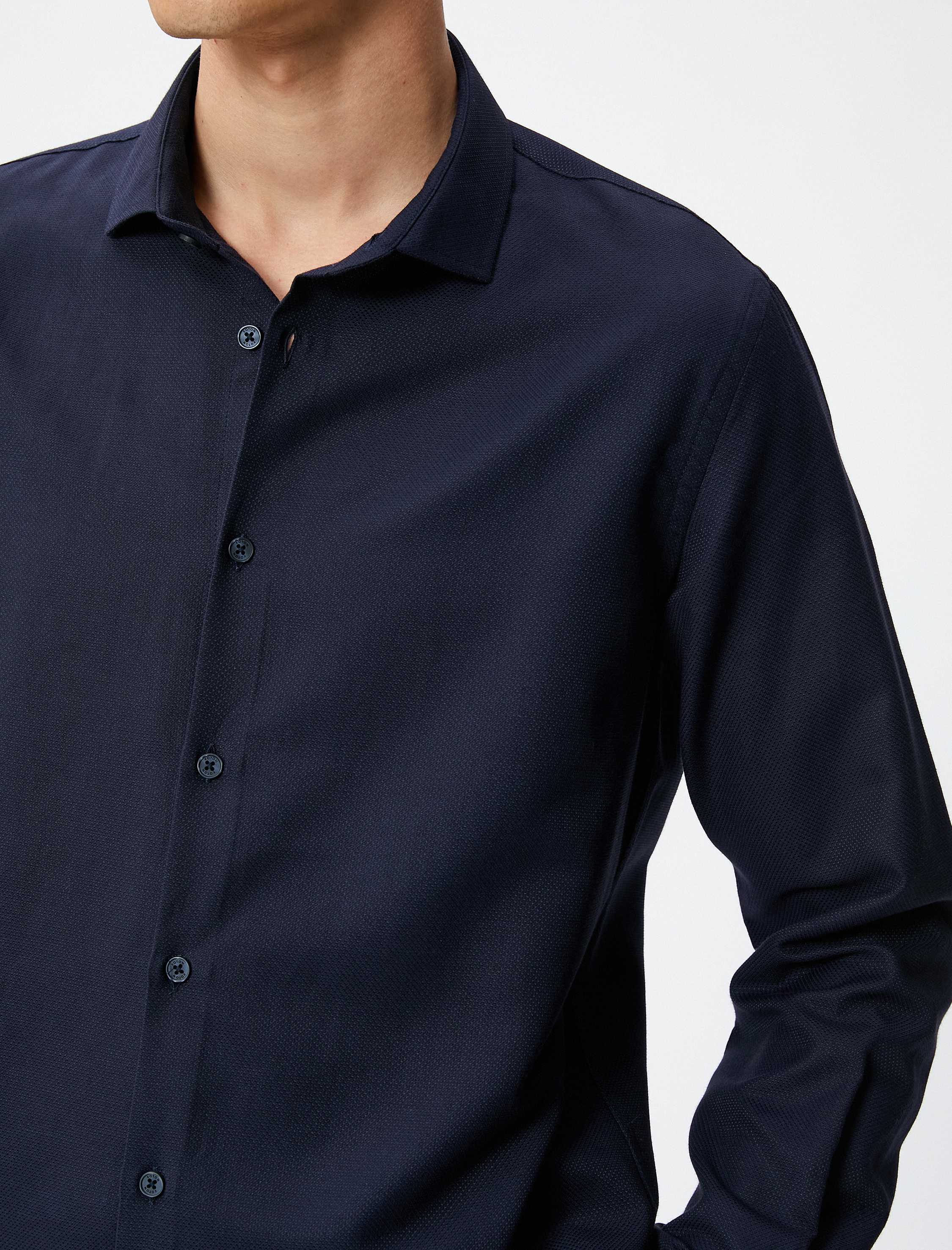   Basic Gömlek Yarım İtalyan Yaka Düğmeli Uzun Kollu Non Iron