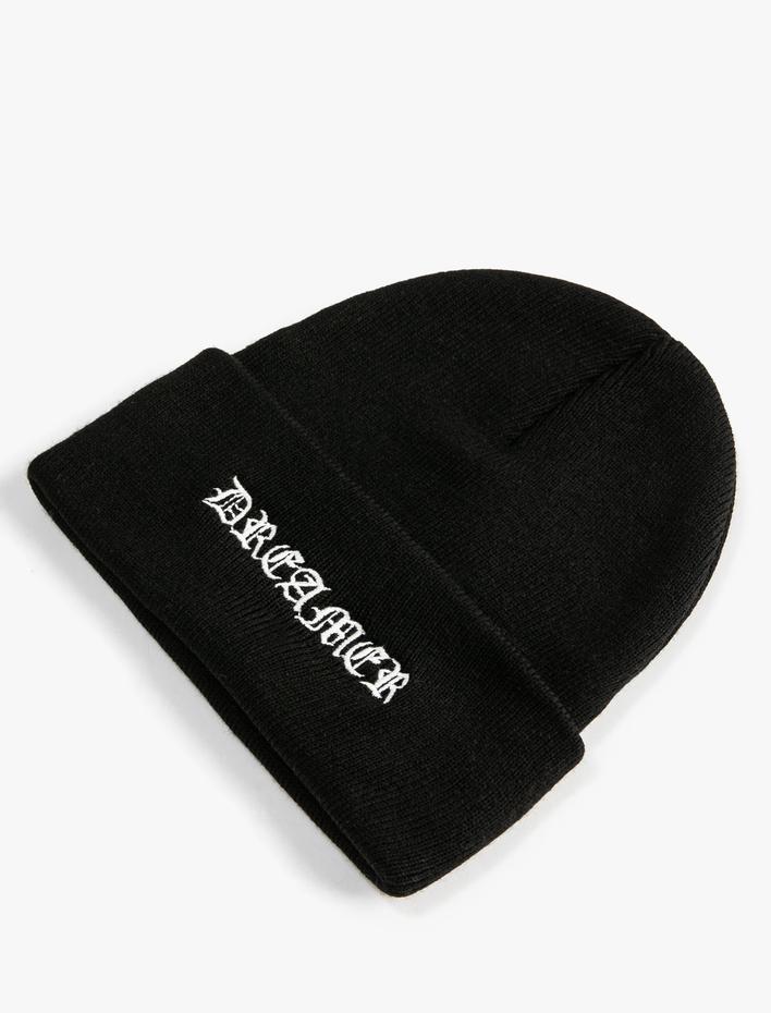 Kadın Triko Bere İşleme Detaylı