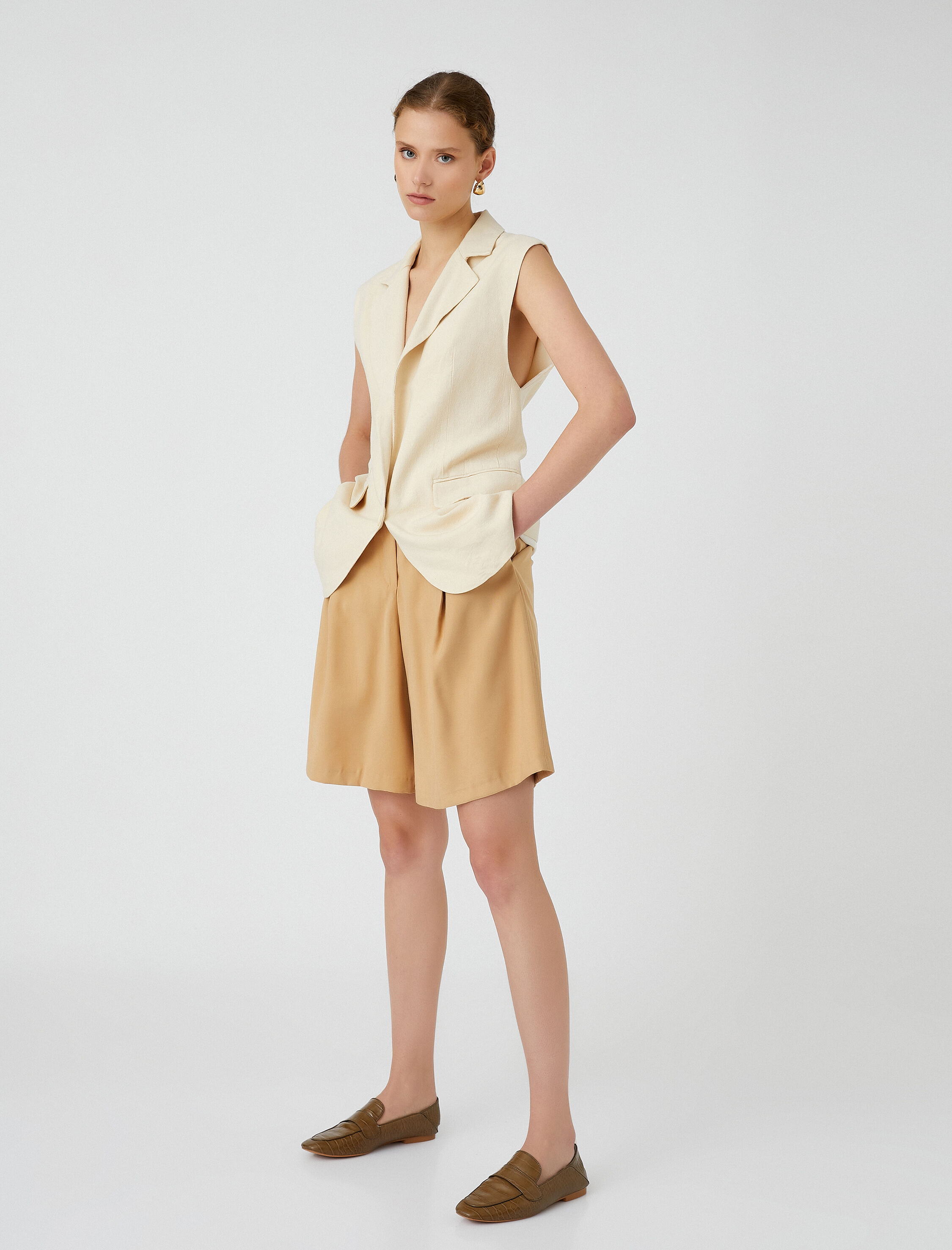   Bermuda Şort Bol Paça Cepli Rahat Kesim