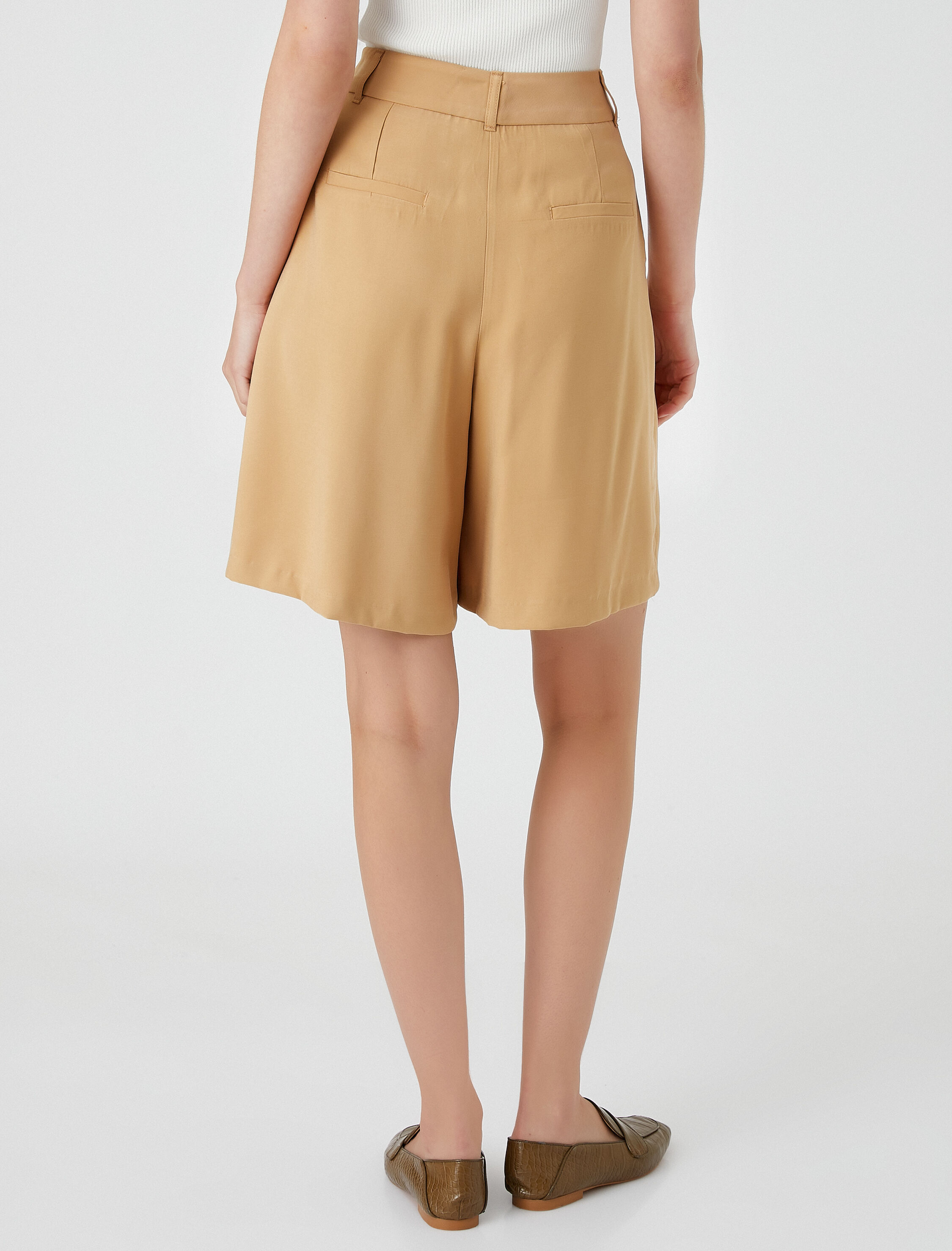   Bermuda Şort Bol Paça Cepli Rahat Kesim