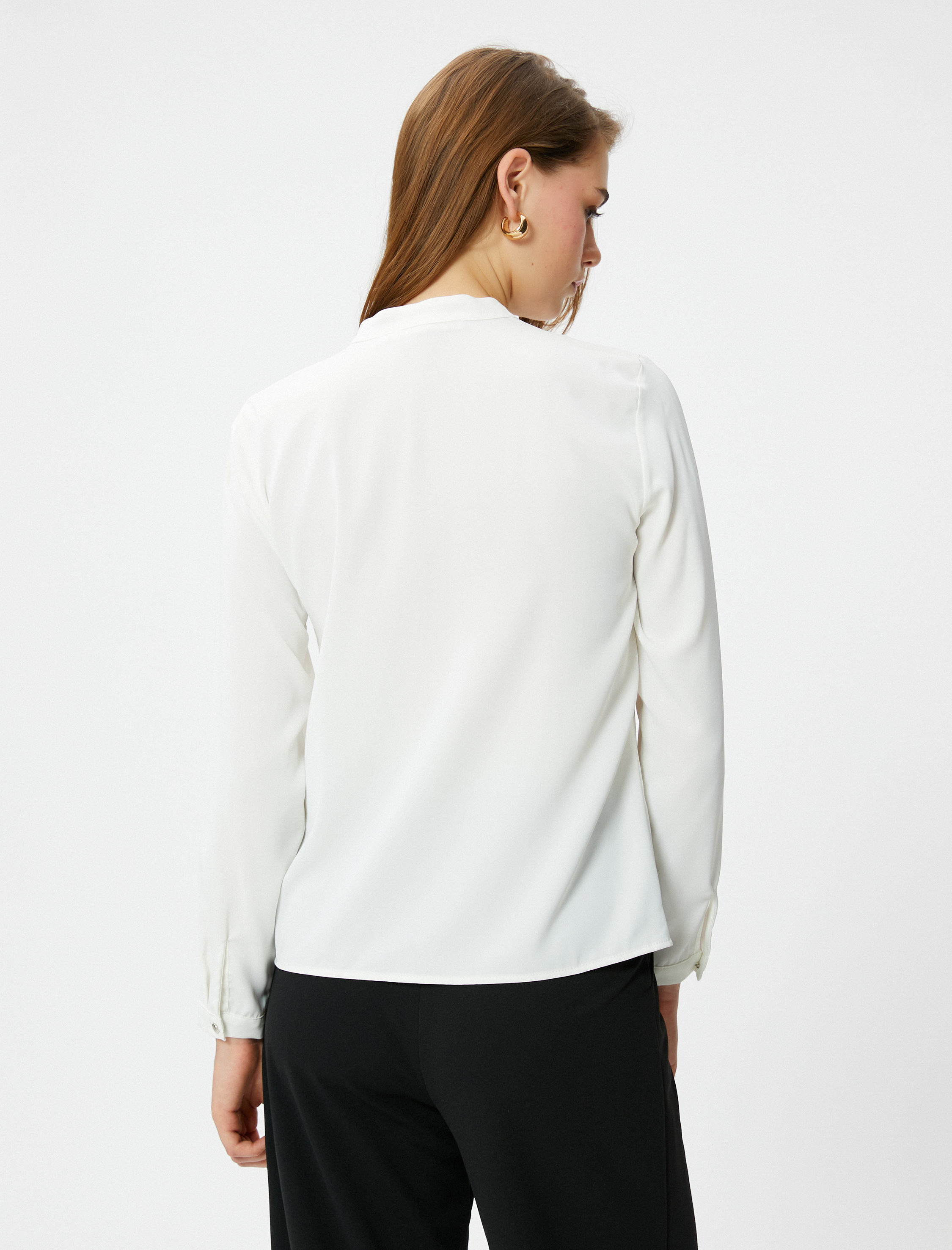   Hakim Yaka Gömlek Uzun Kollu Kumaş Detaylı