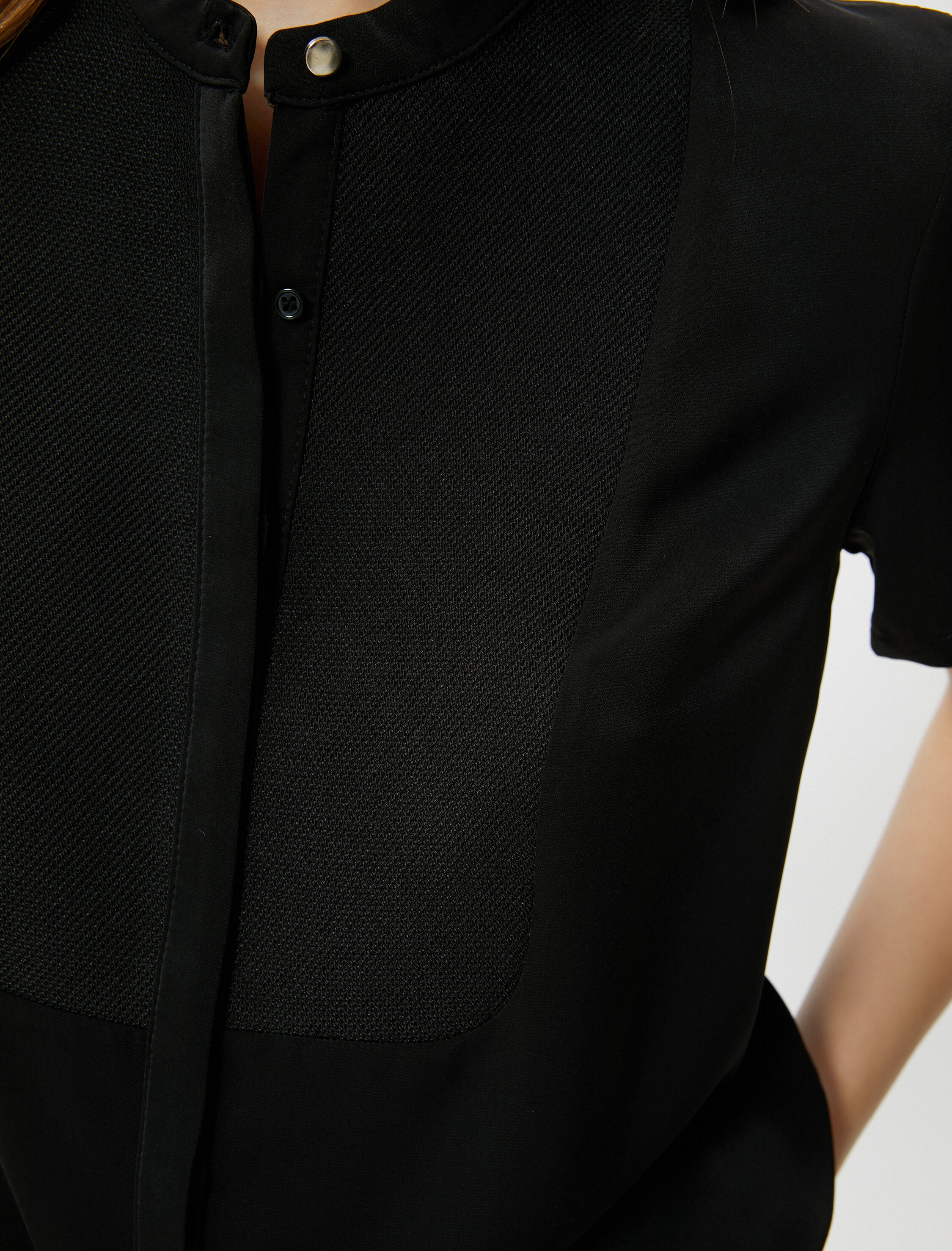   Hakim Yaka Gömlek Kısa Kollu