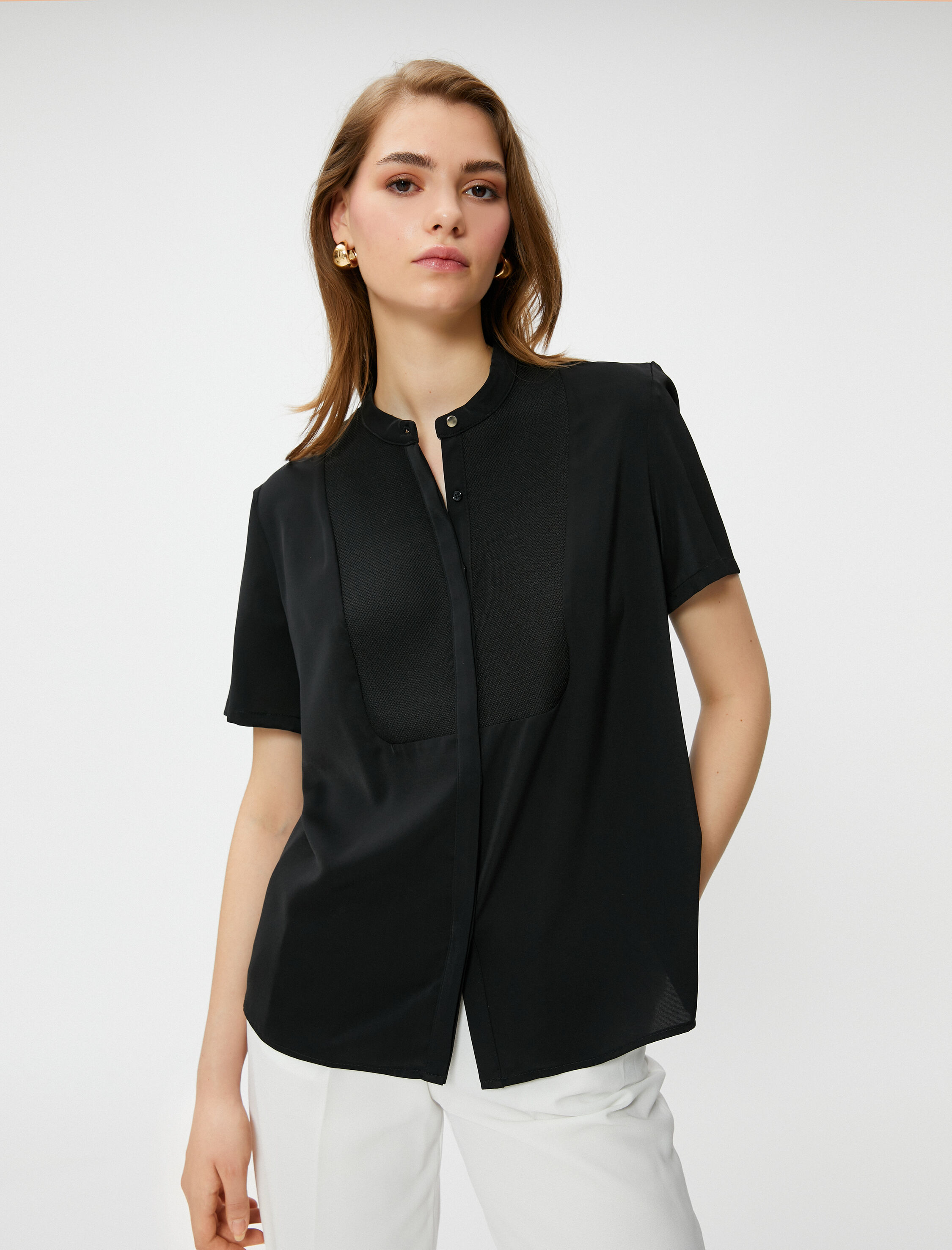   Hakim Yaka Gömlek Kısa Kollu