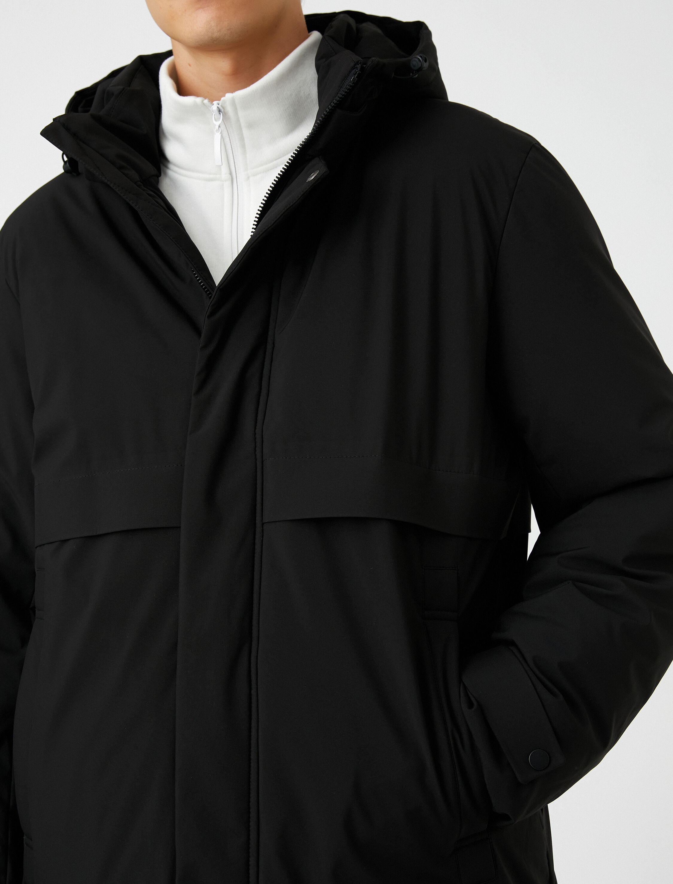   Çıkarılabilir Kapüşonlu Uzun Anorak Mont Fermuarlı Baskı Detaylı