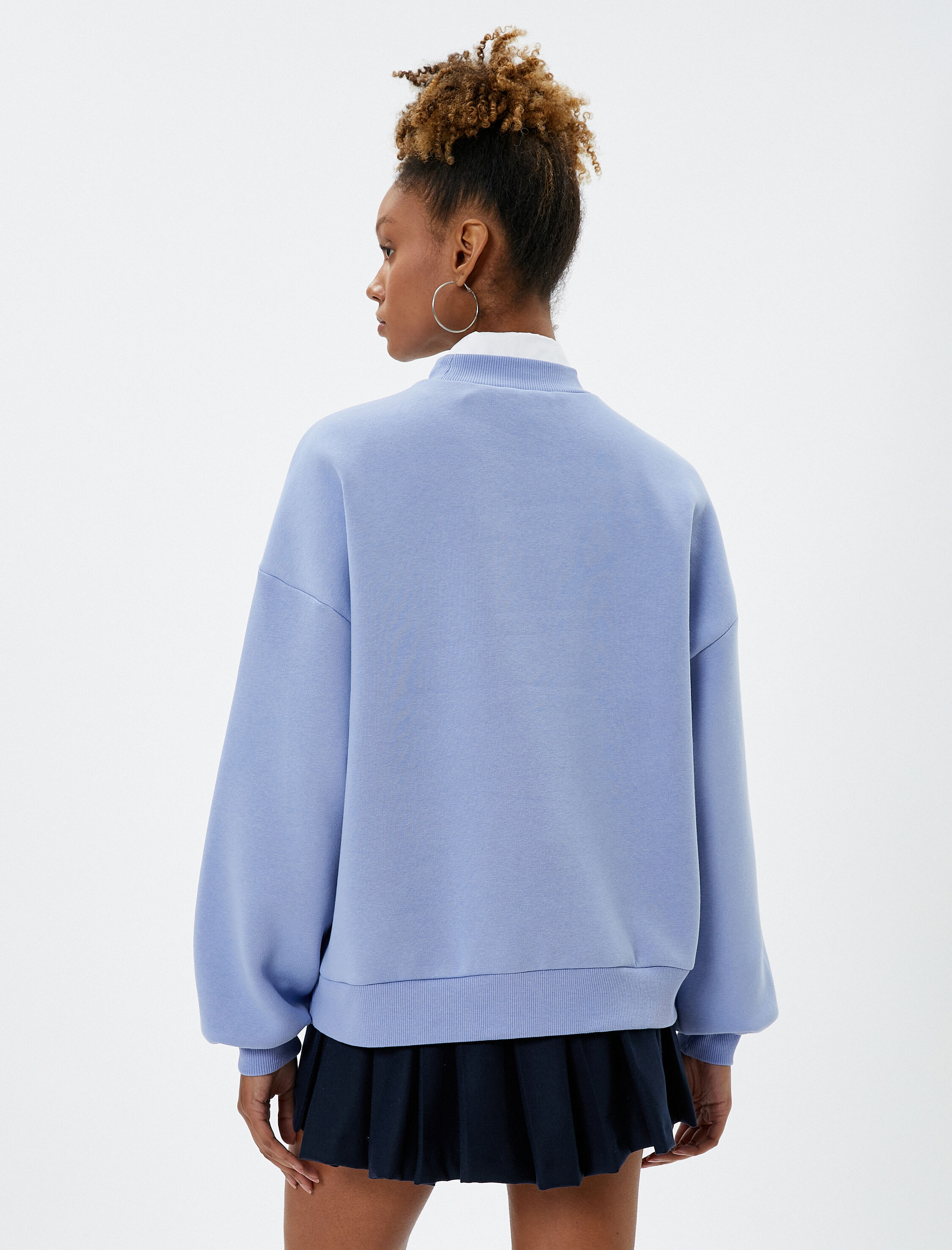   Şardonlu Bisiklet Yaka Sweatshirt Kolej Baskılı Ribanalı Uzun Kollu