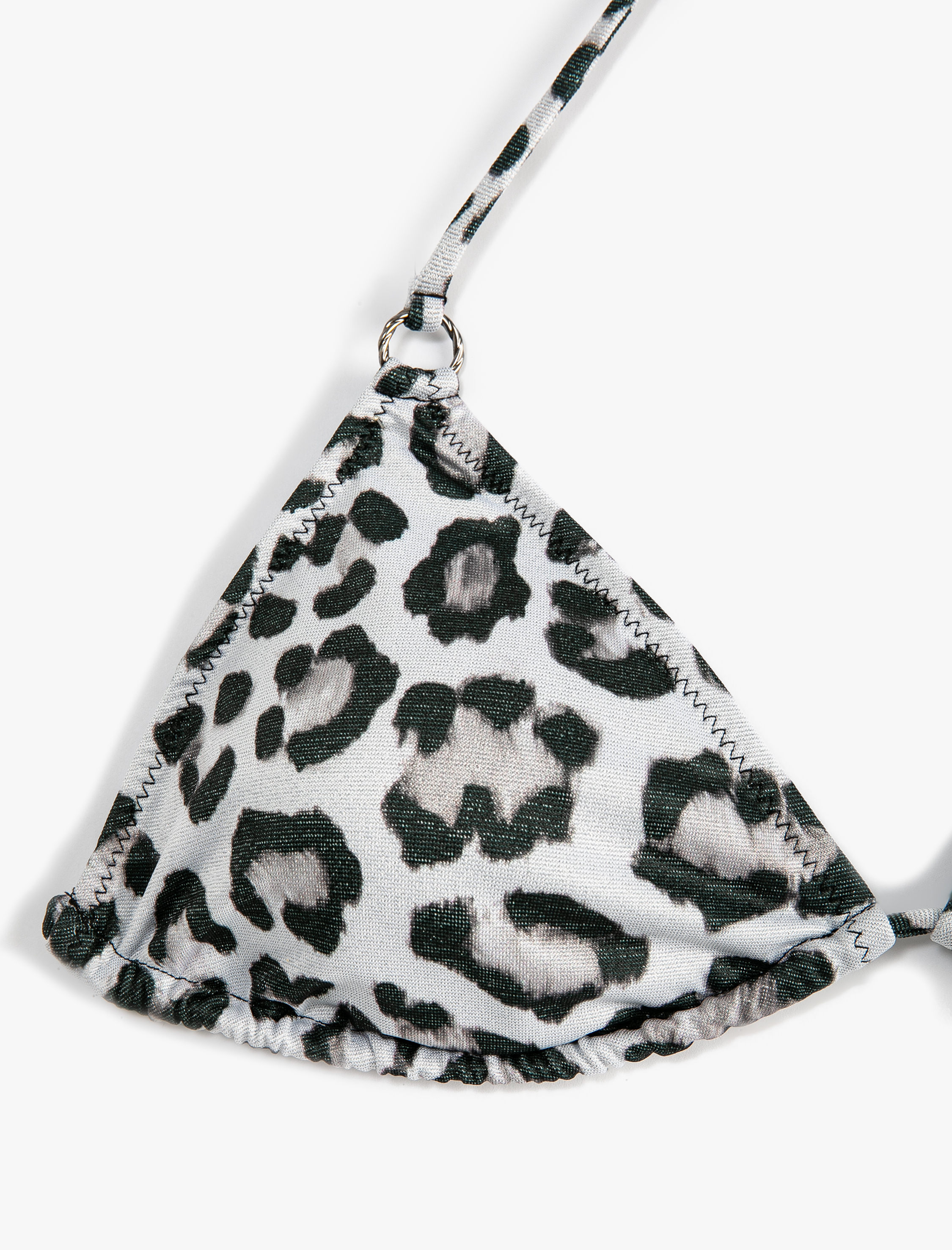   Leopar Desenli Üçgen Bikini Üstü Boyundan Bağlamalı
