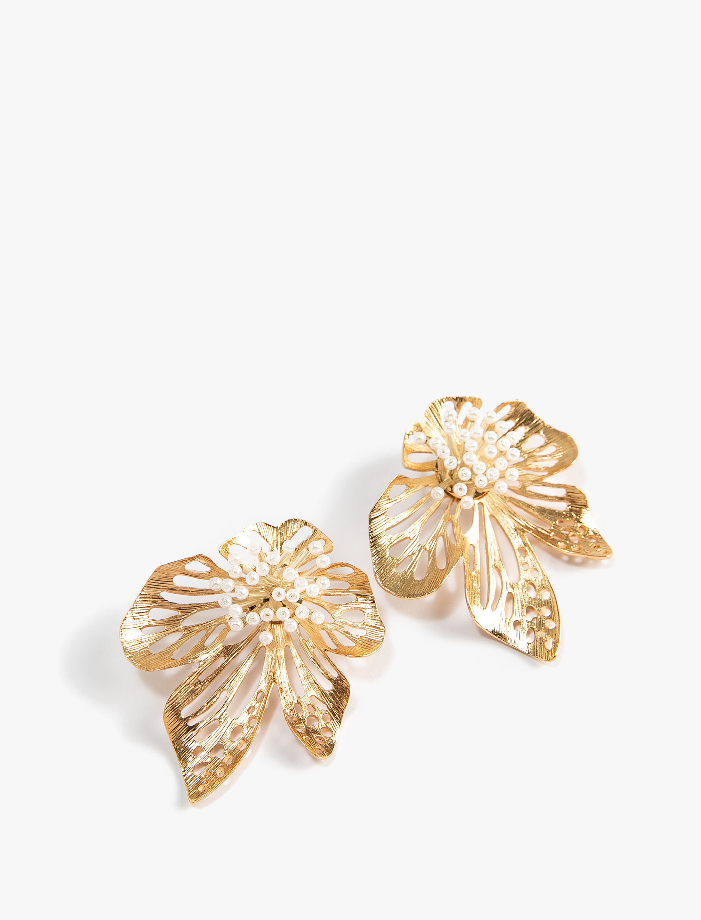  Kadın Küpe İnci Detaylı Çiçek Şekilli - Melis Ağazat X Koton