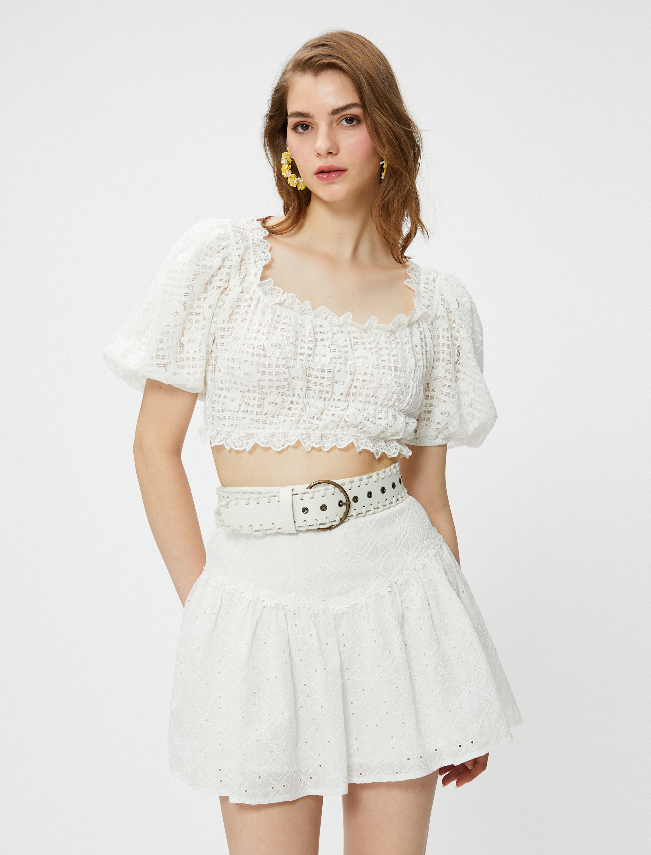   Crop Büzgülü Dantel Bluz