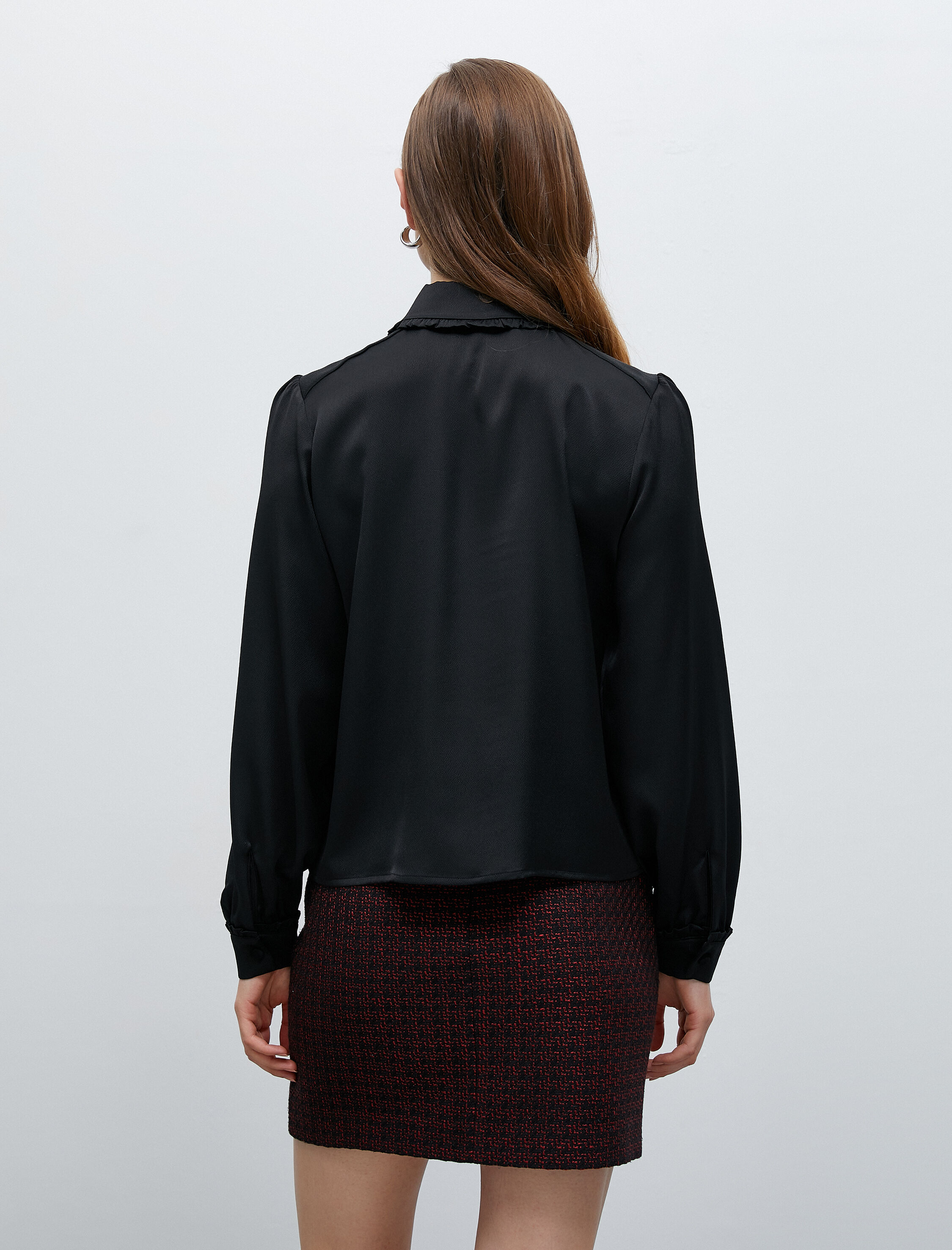   Saten Gömlek Fular Detaylı Uzun Kollu