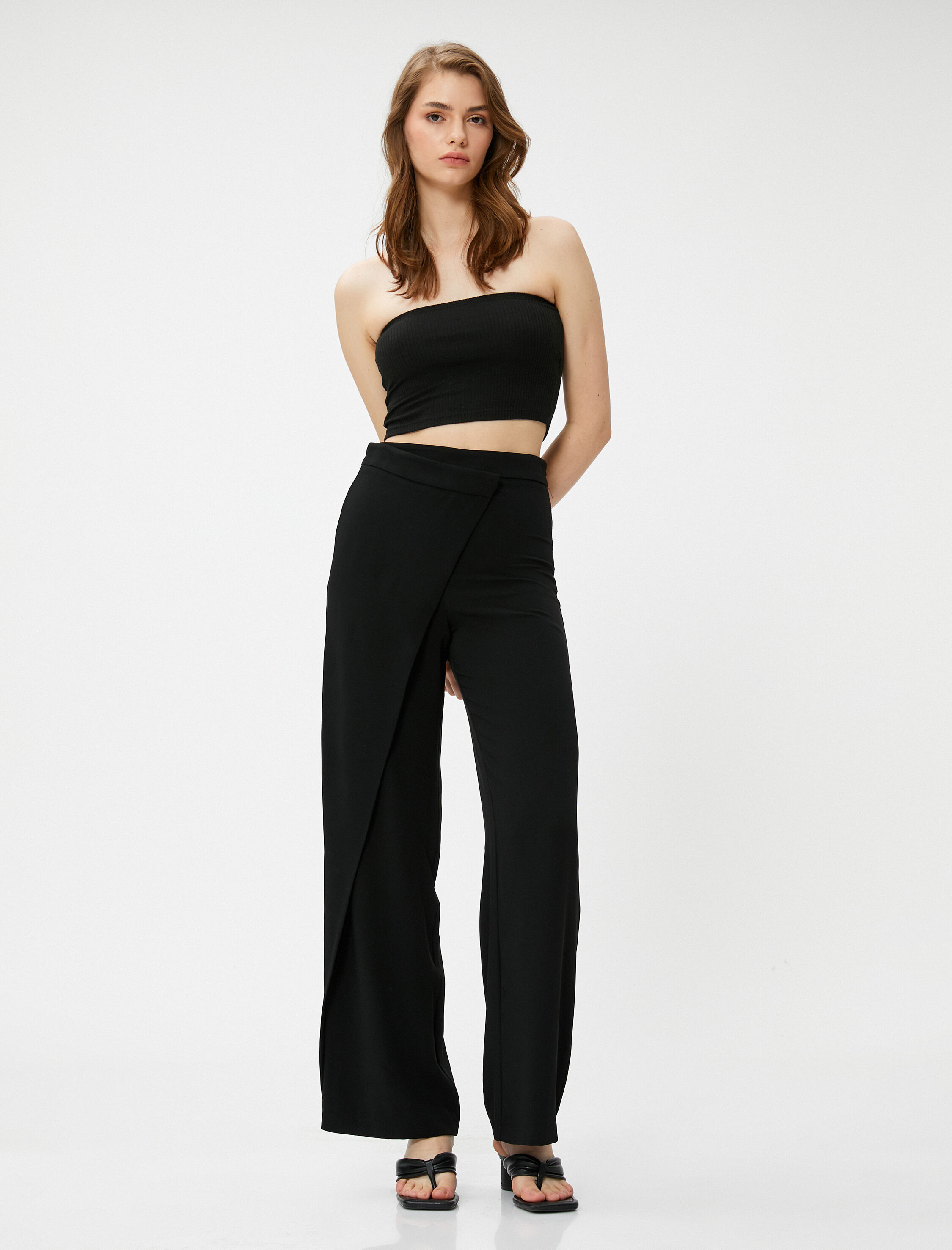   Bol Paça Pantolon Anvelop Kapama Detaylı