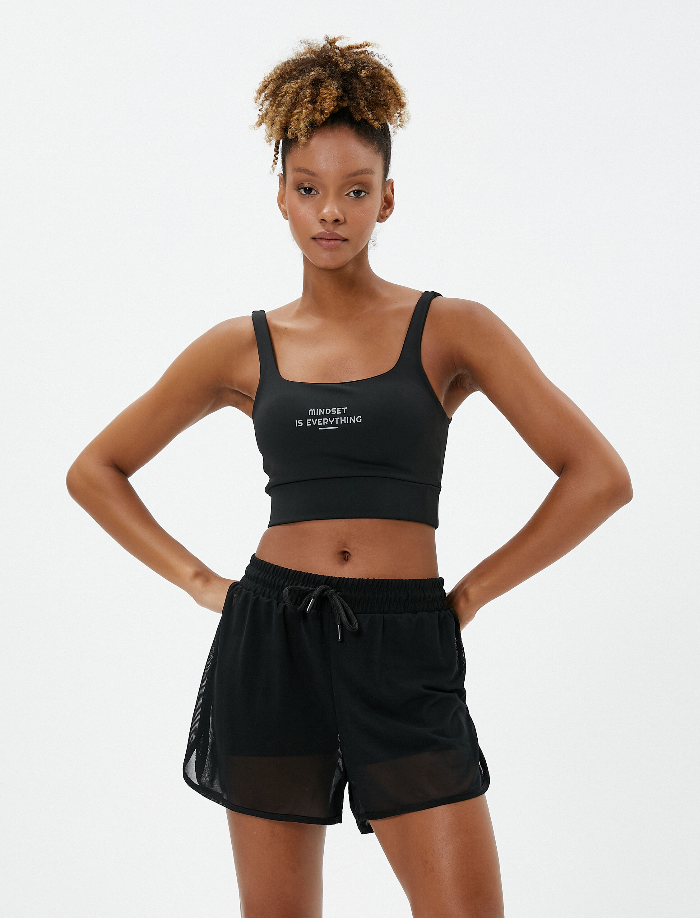   File Taytlı Şort Beli Bağlamalı