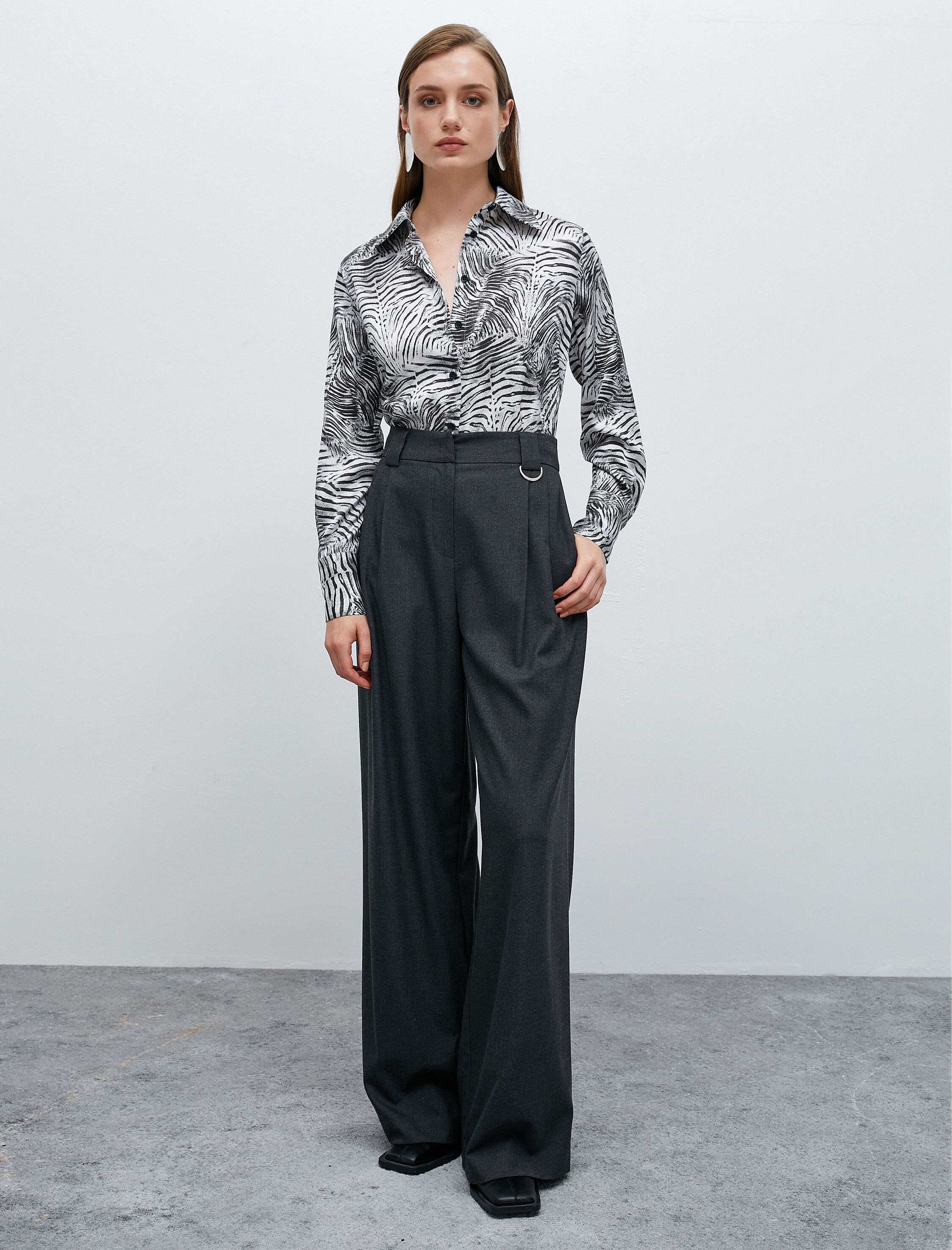   Saten Gömlek Animal Desenli Uzun Kollu