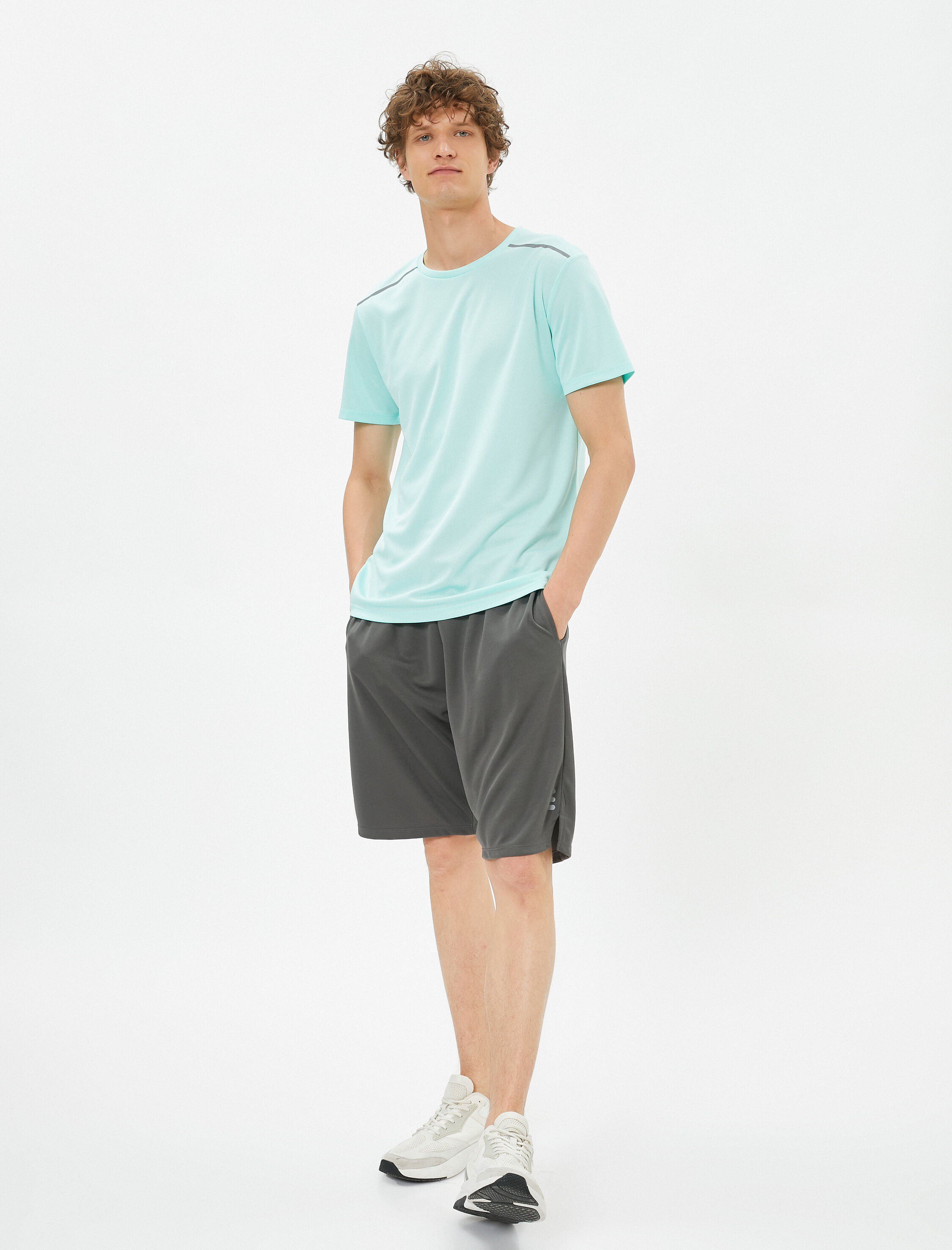   Spor Tişört Şerit Baskılı Bisiklet Yaka Kısa Kollu