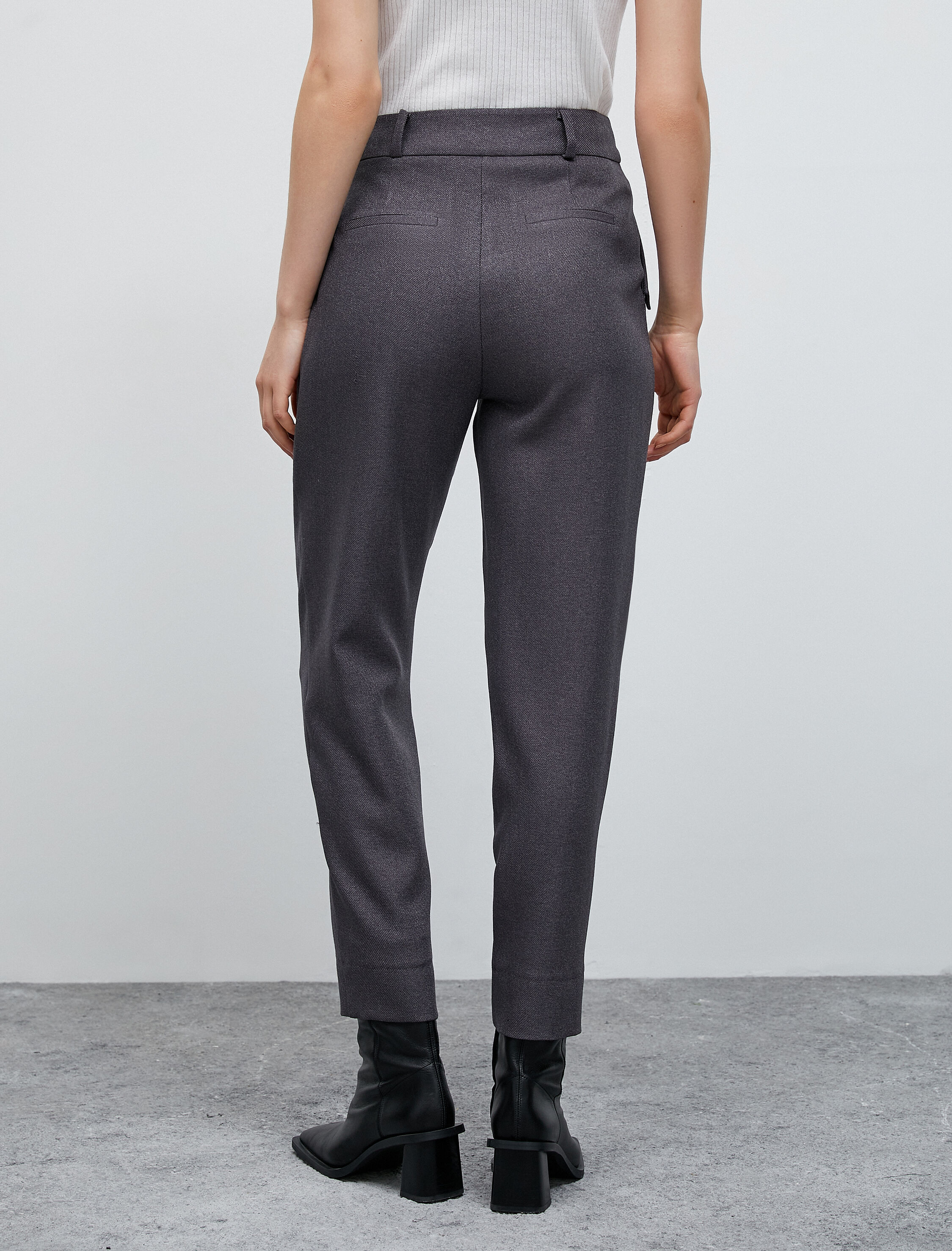   Havuç Pantolon Pileli Cep Detaylı