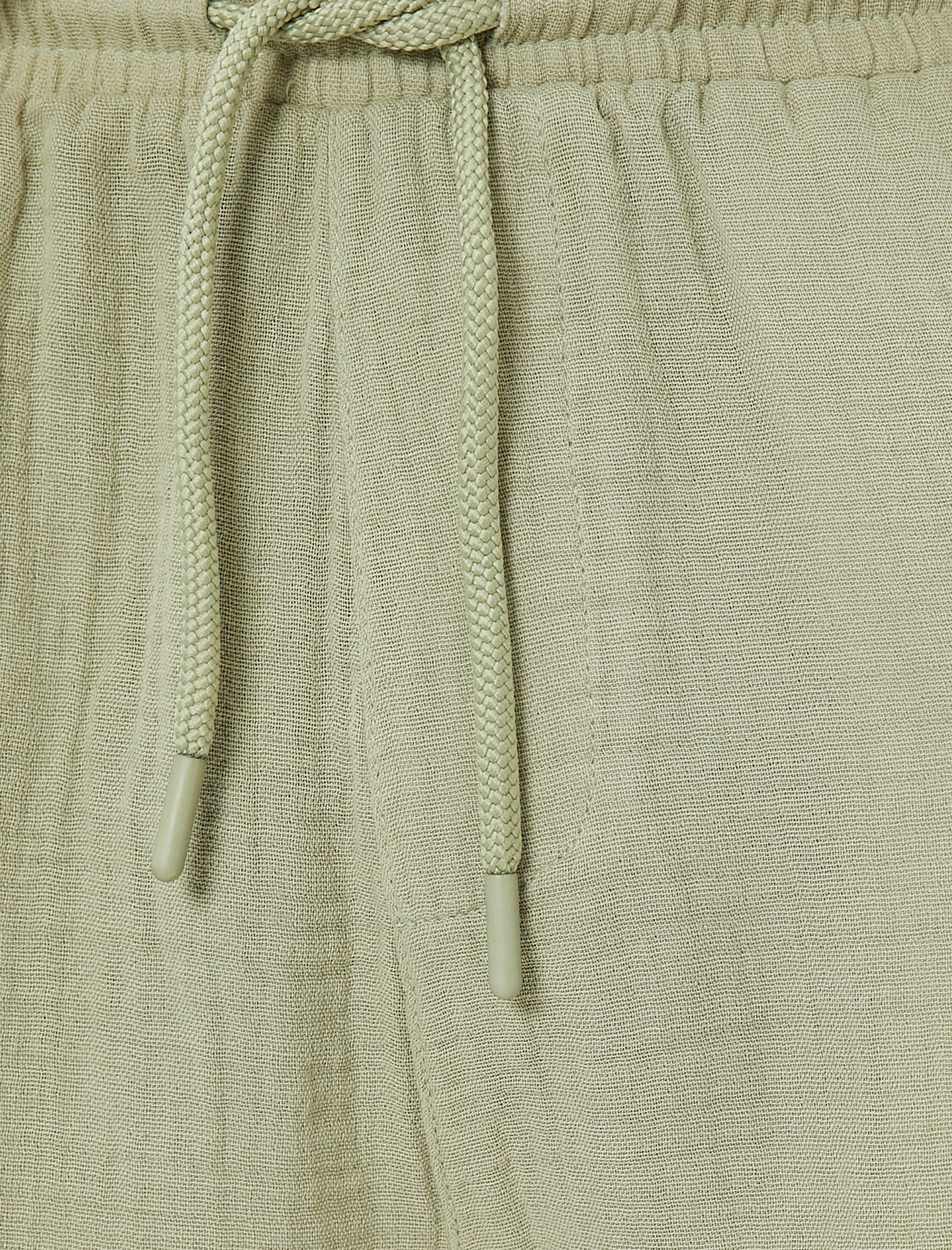   Basic Bermuda Şort Beli Lastikli Cep Detaylı