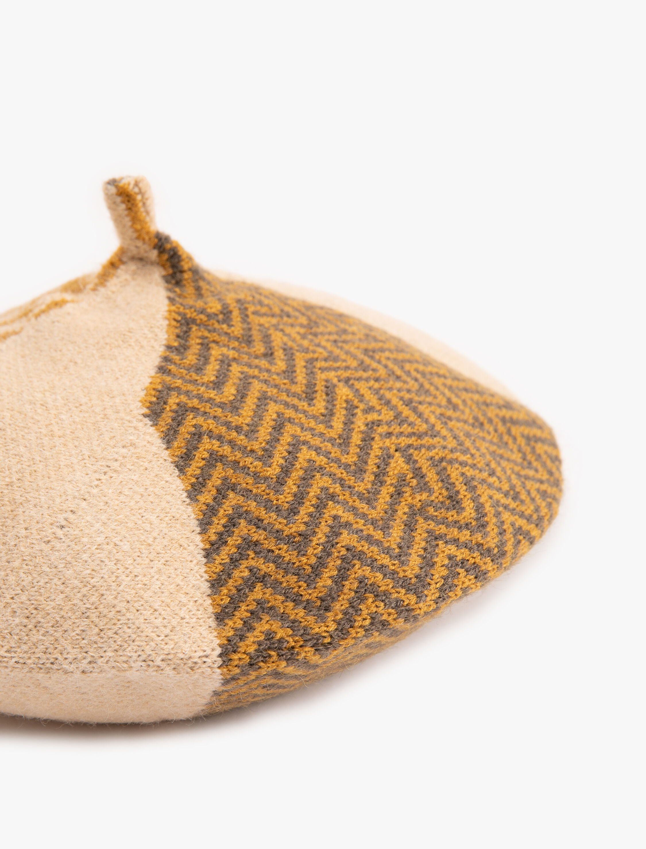  Kadın Desenli Ressam Şapkası Bere