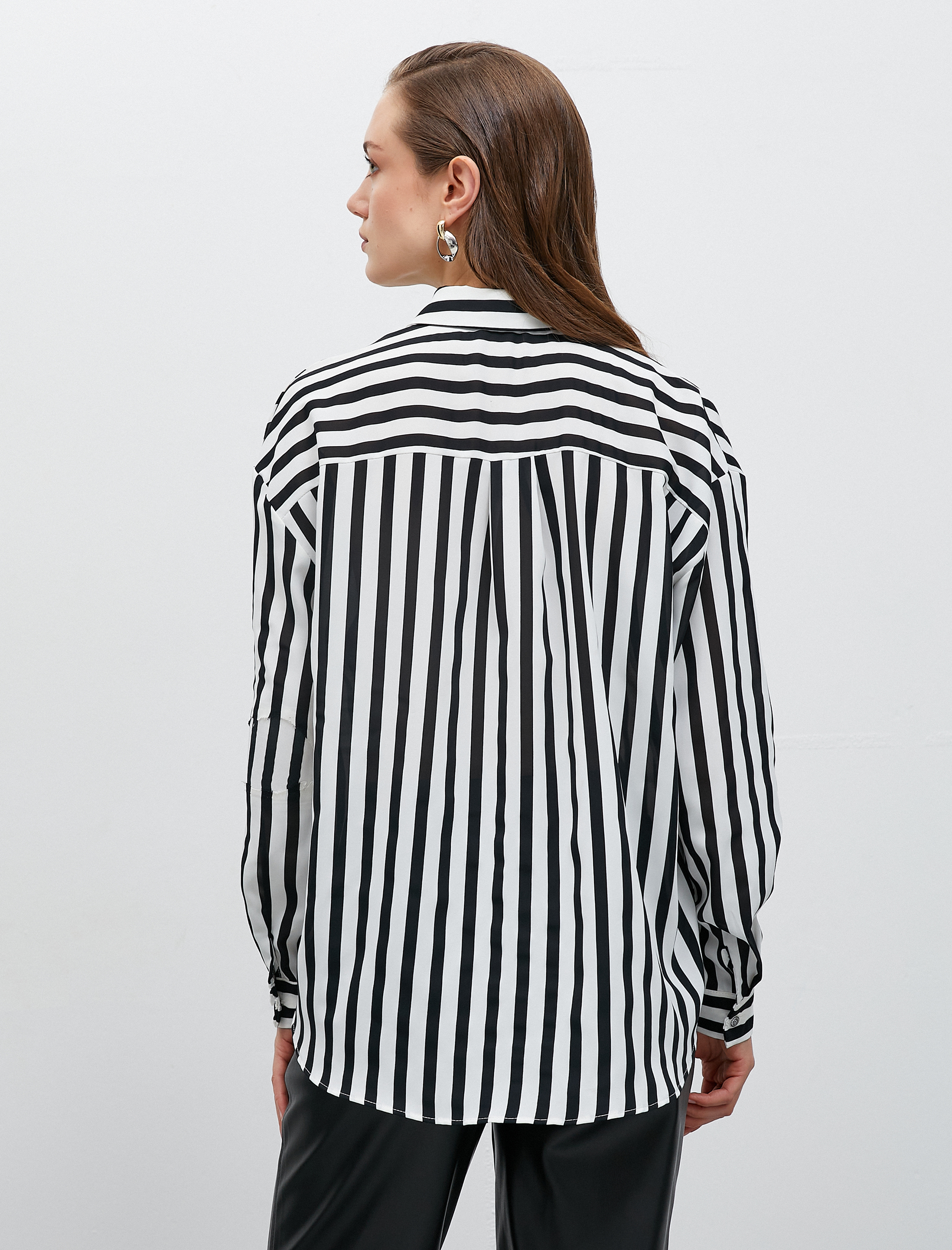   Saten Gömlek Düğmeli Uzun Kollu