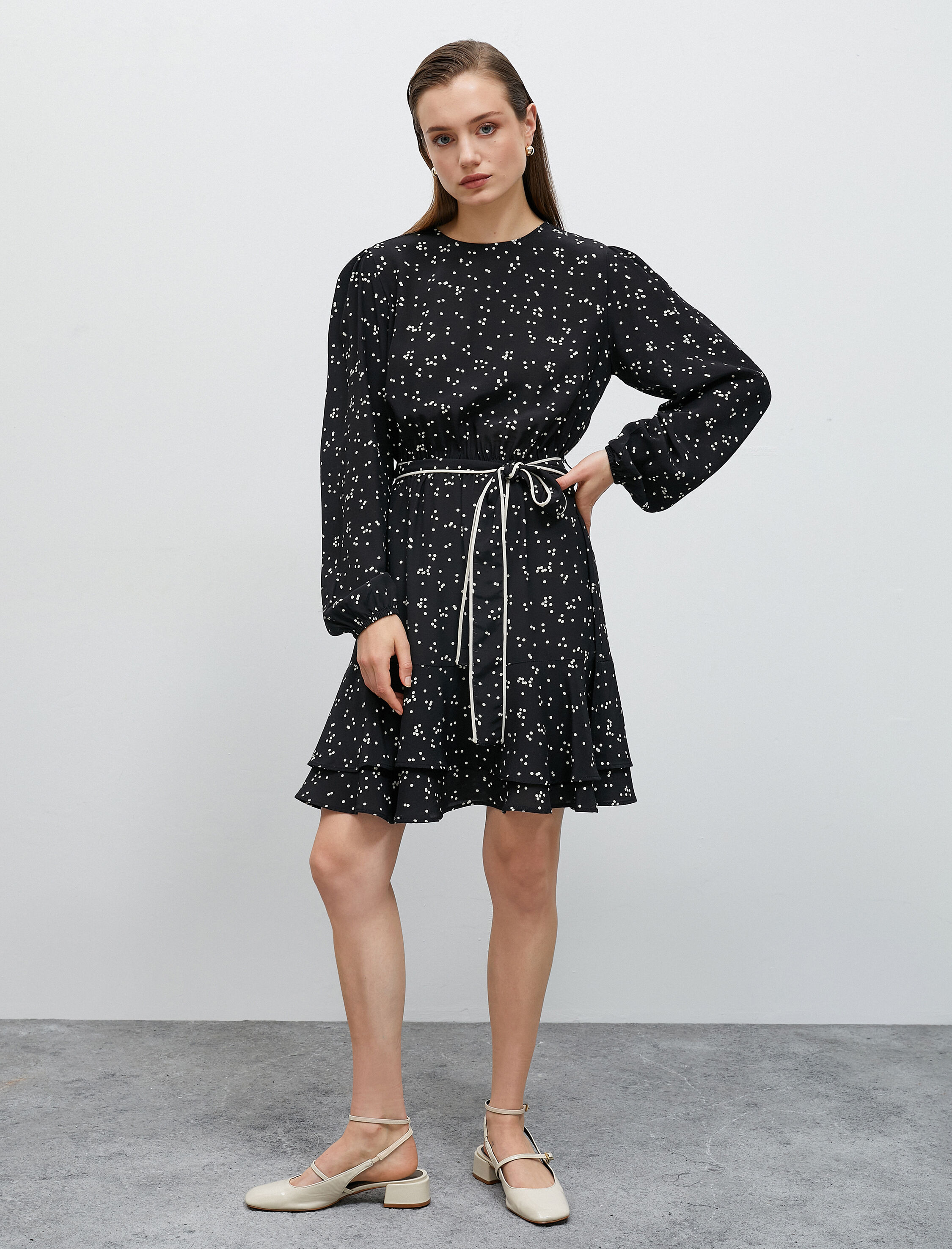   Puantiyeli Elbise Katlı Mini Kemer Detaylı