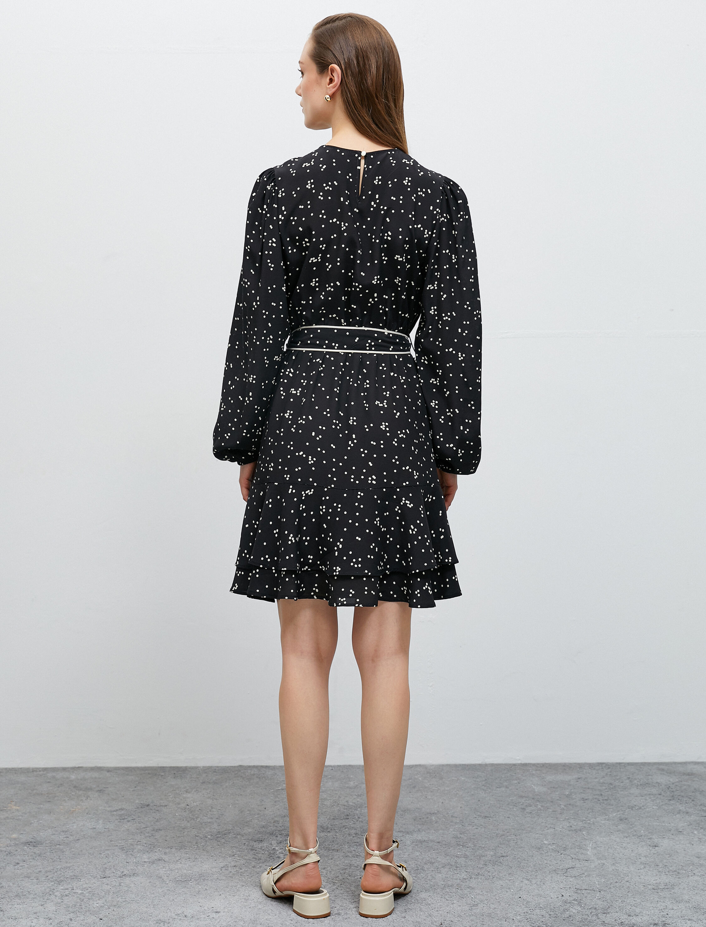   Puantiyeli Elbise Katlı Mini Kemer Detaylı