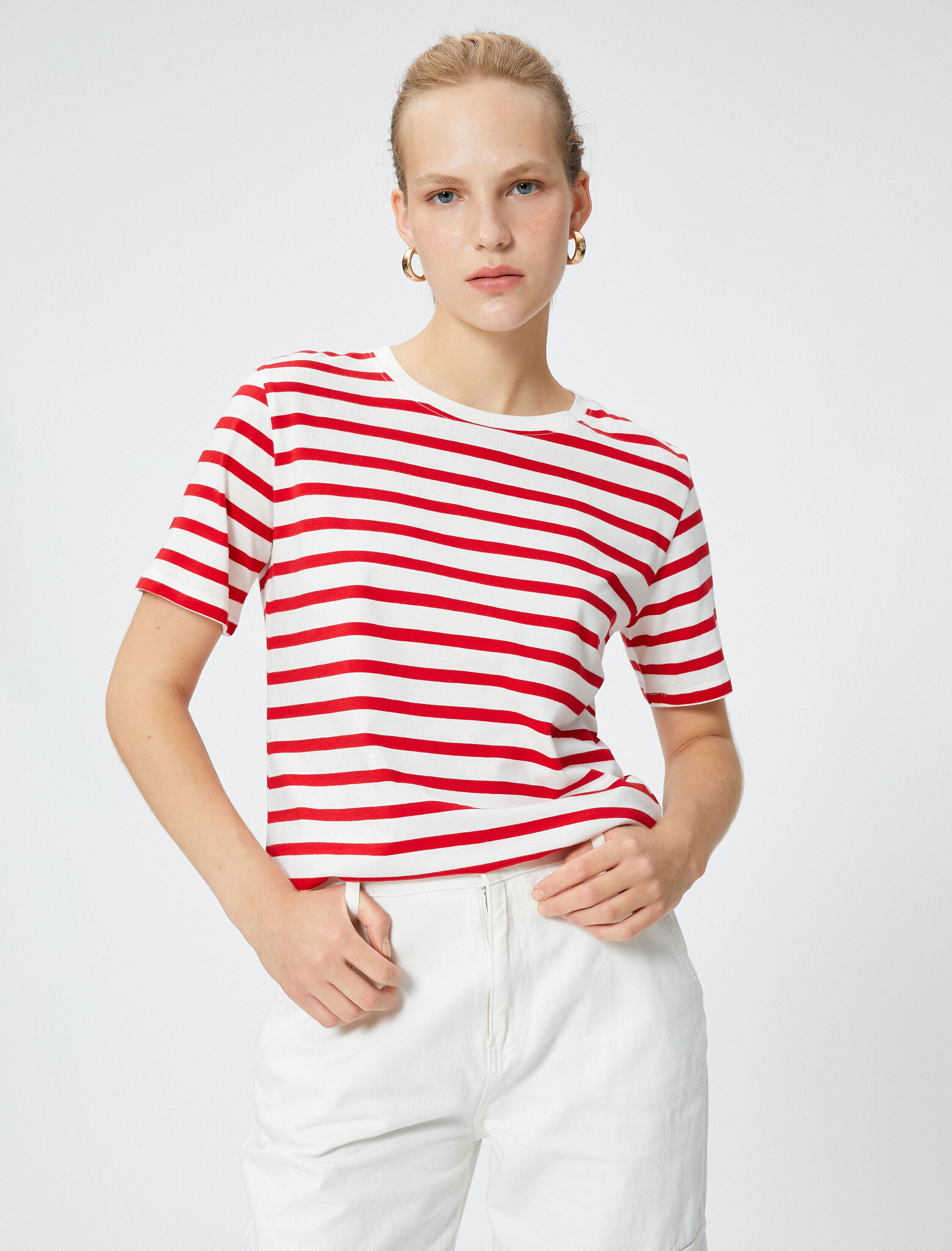   Basic Pamuklu Tişört Kısa Kollu